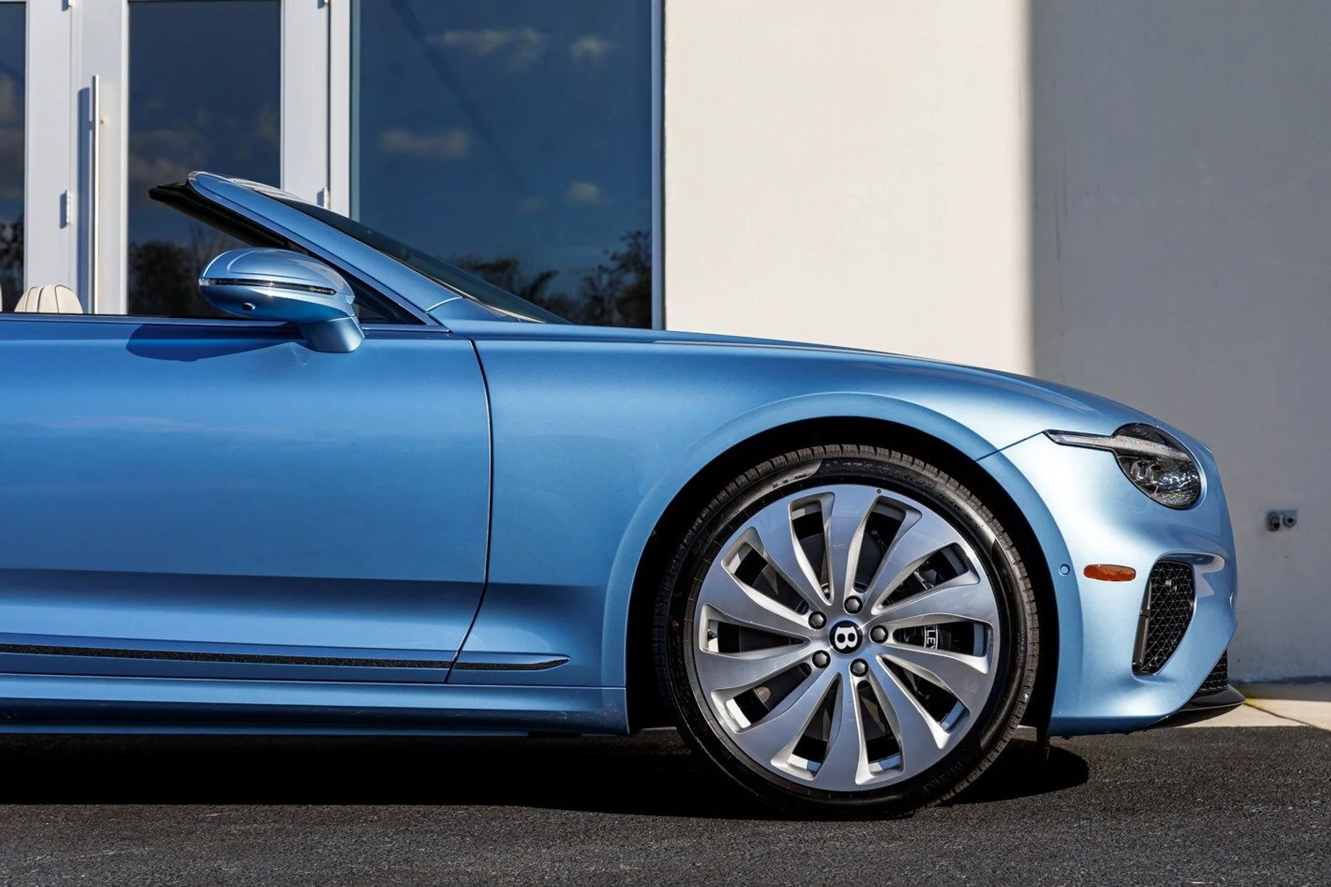 mph020_204059161_7a780b3f8ed3e53e6f568a783d9d8170x_2608a995d4