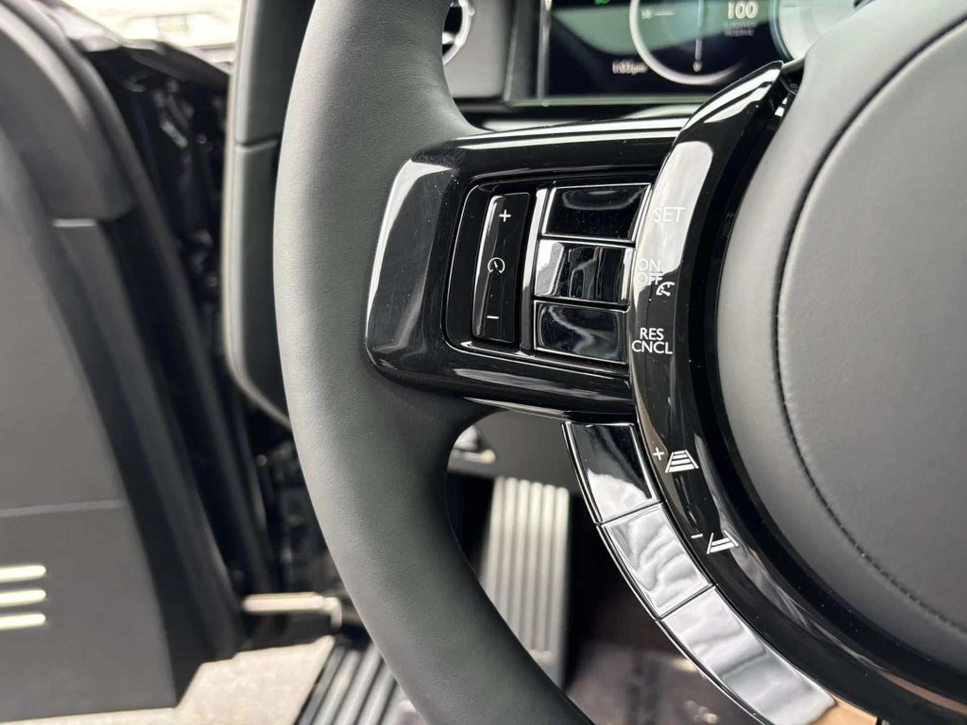 mph020_2041882956_8f9375d57635843d95ae5c6f5fa87b6fx_68806d766f