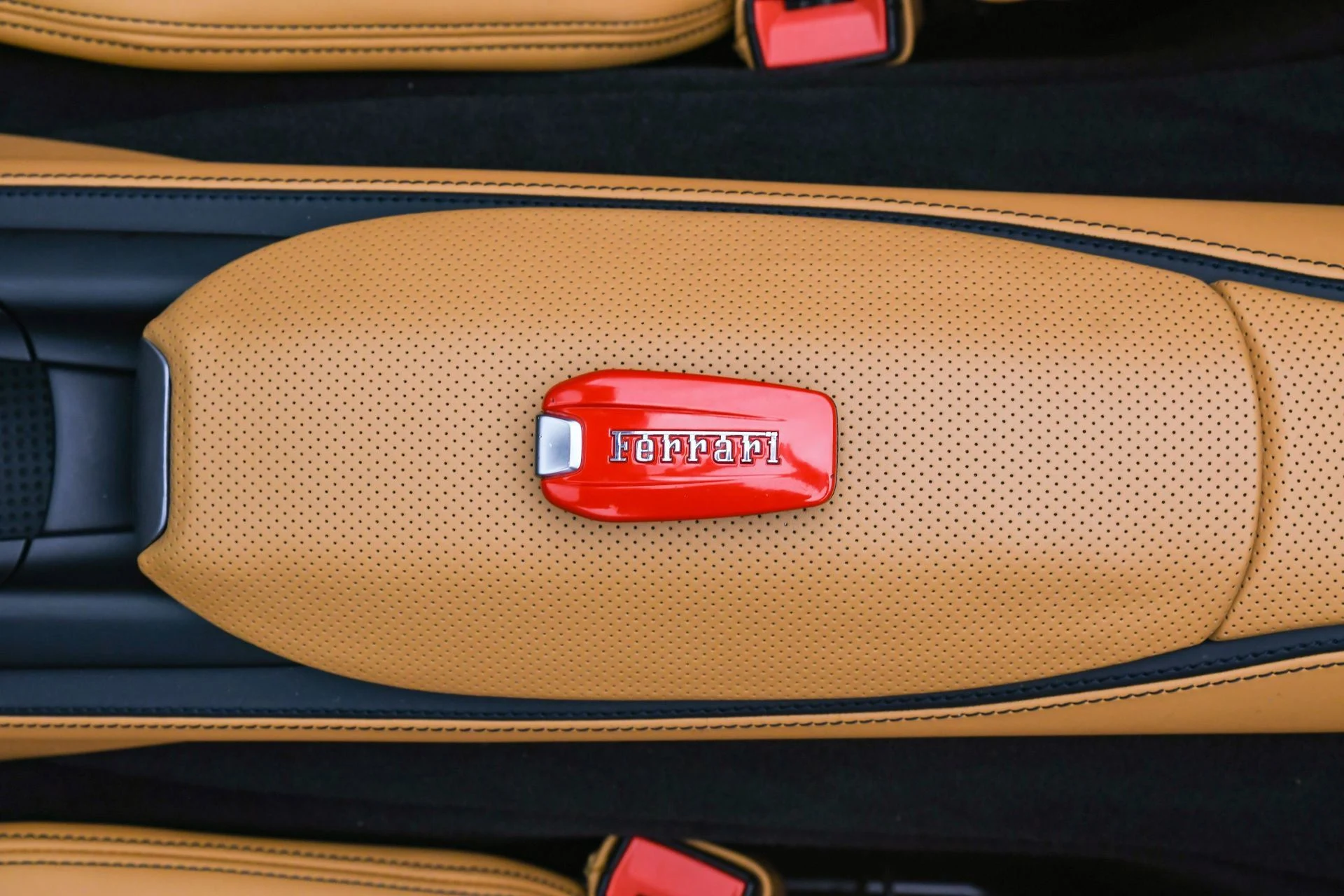 mph020_2042535173_9b7b37efb4fe4c27bb7195f059ceda9b_da20a55722