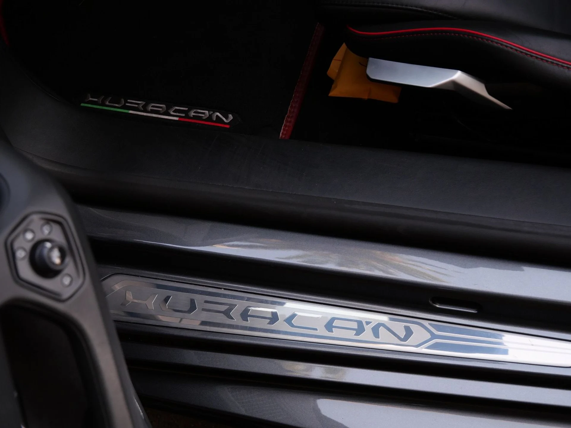 mph020_2045551228_ac6e9cf8150f50b60b01b89ac133a21fx_412a3cfd5a