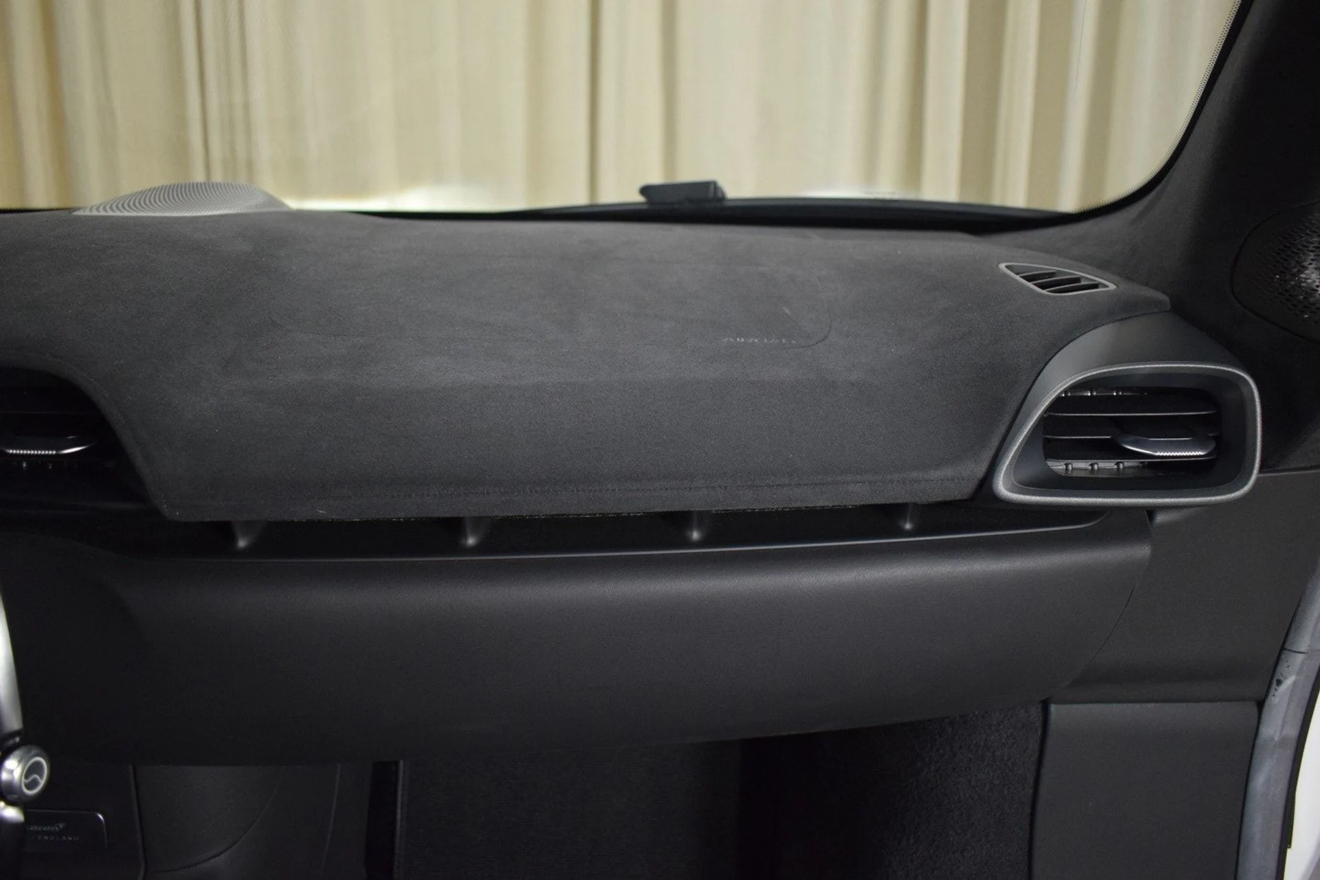 mph020_2046527223_841957e307638284c3045a10893a8f47x_91d4a8c26a