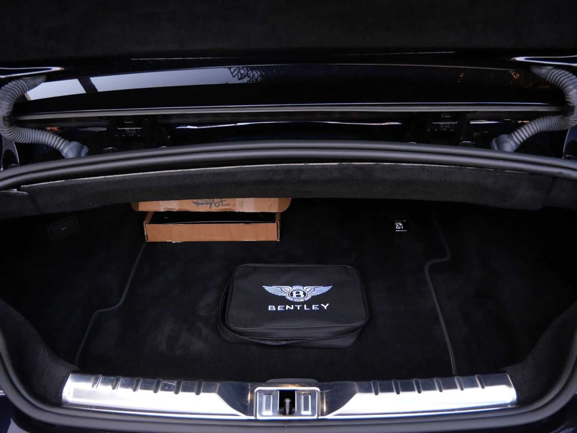 mph020_204797428_d93f15543fef7dba711cfcdf1a5a0ecbx_bca6e241c1