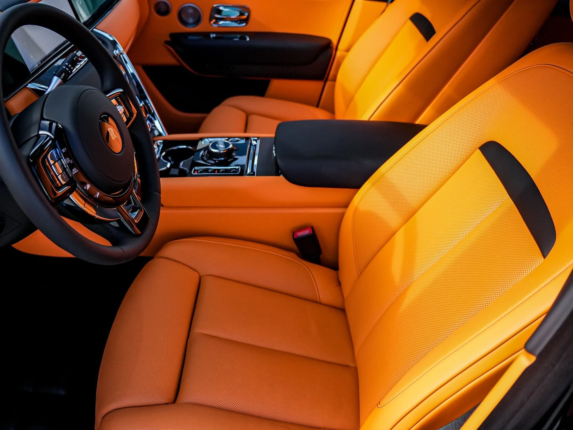 mph020_2052980523_Hi_Tech_Luxury_Imports_LLC_SLA_23_HA_06_VU_236740_image_20_df85cdd4ea