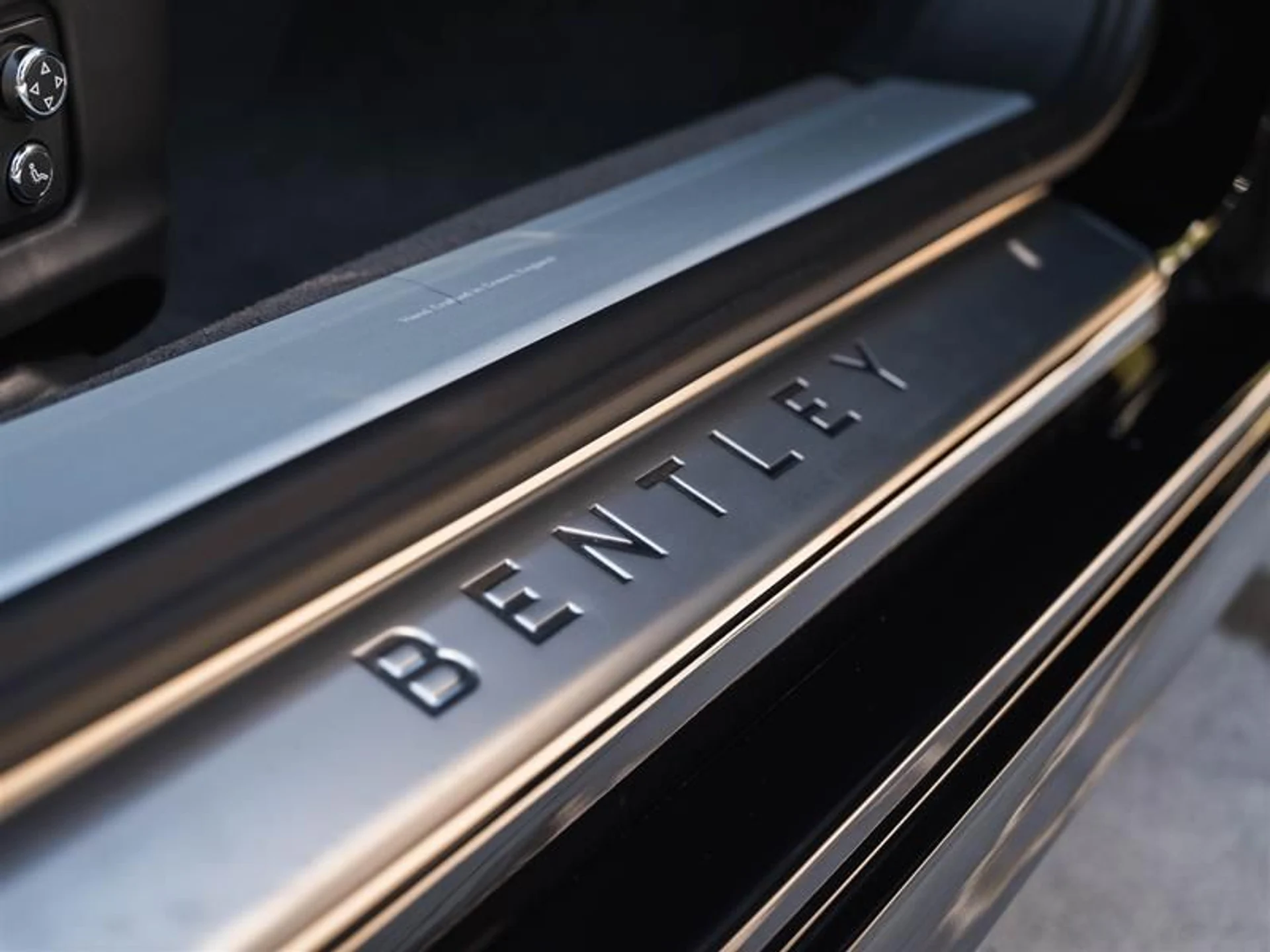 mph020_2053531481_leide3wf_f740cfab60