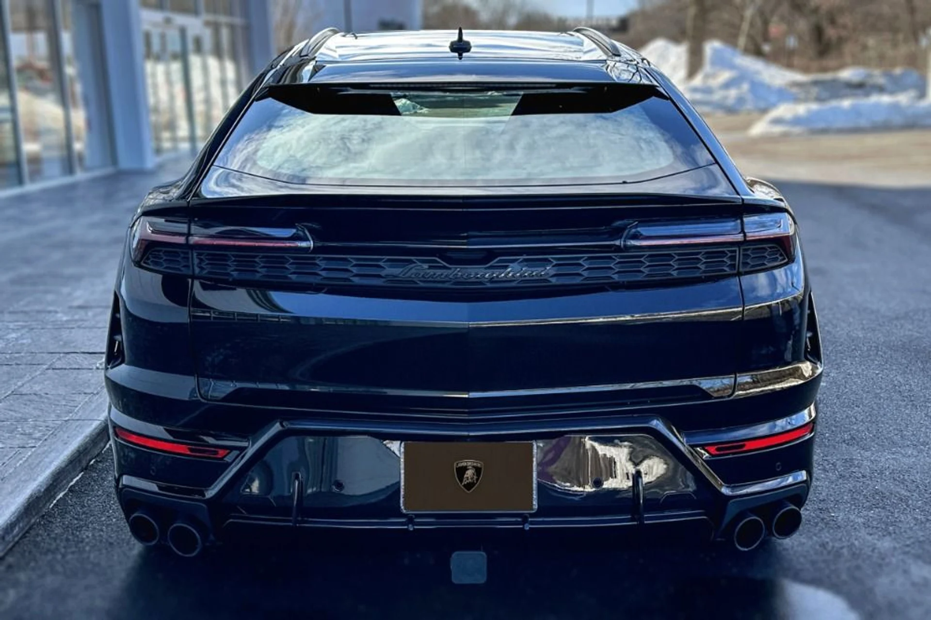 mph020_2055488914_Used_2025_Lamborghini_Urus_SE_1770898596_b2c993d344