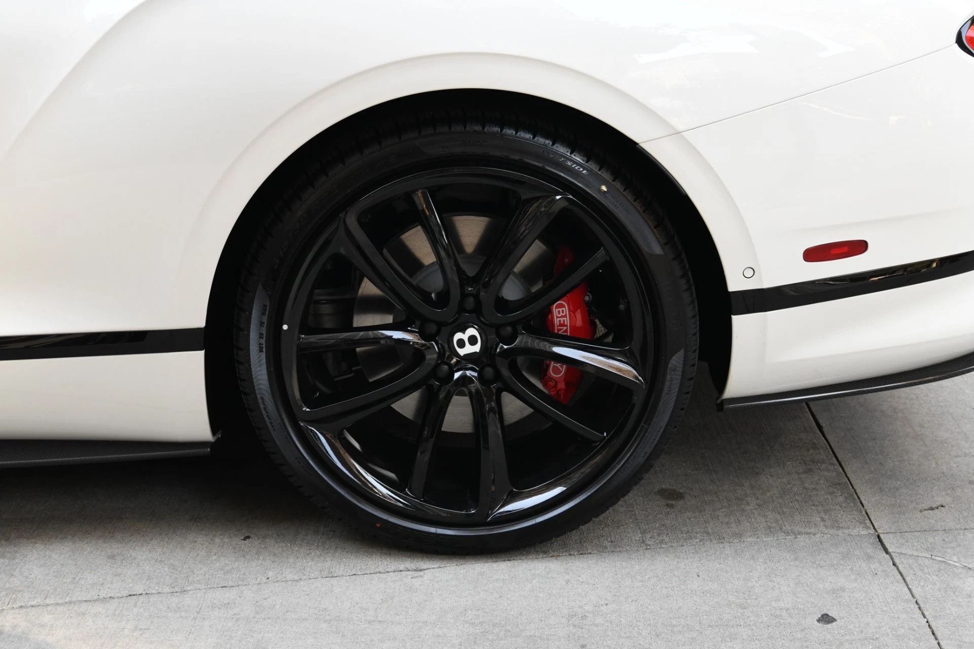 mph020_2056575864_Used_2022_Bentley_continental_GT_GT_V8_1722292187_a634ba7d16