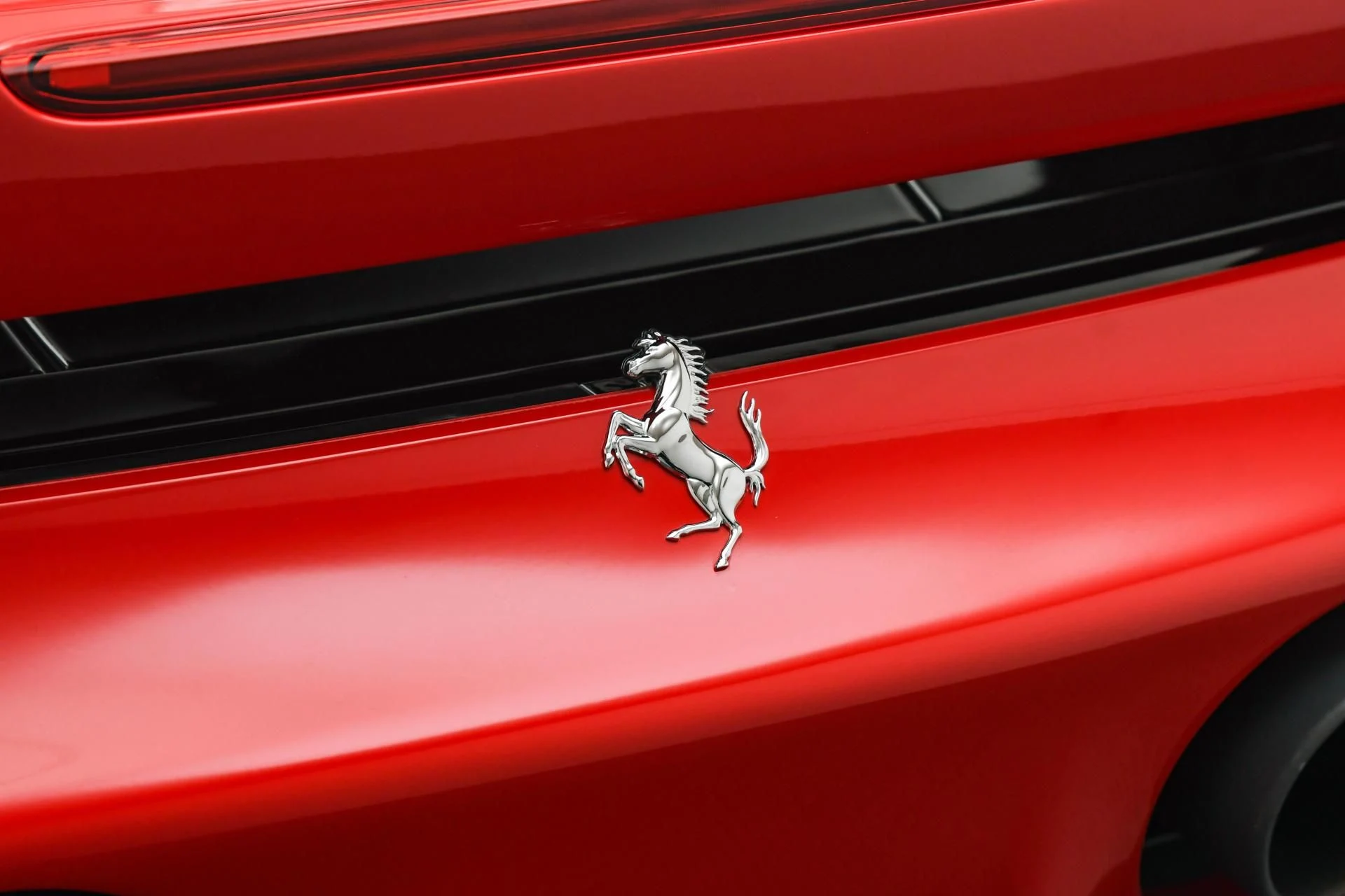 mph020_2057623127_Used_2022_Ferrari_SF_90_Spider_1753776158_a15c5456fc