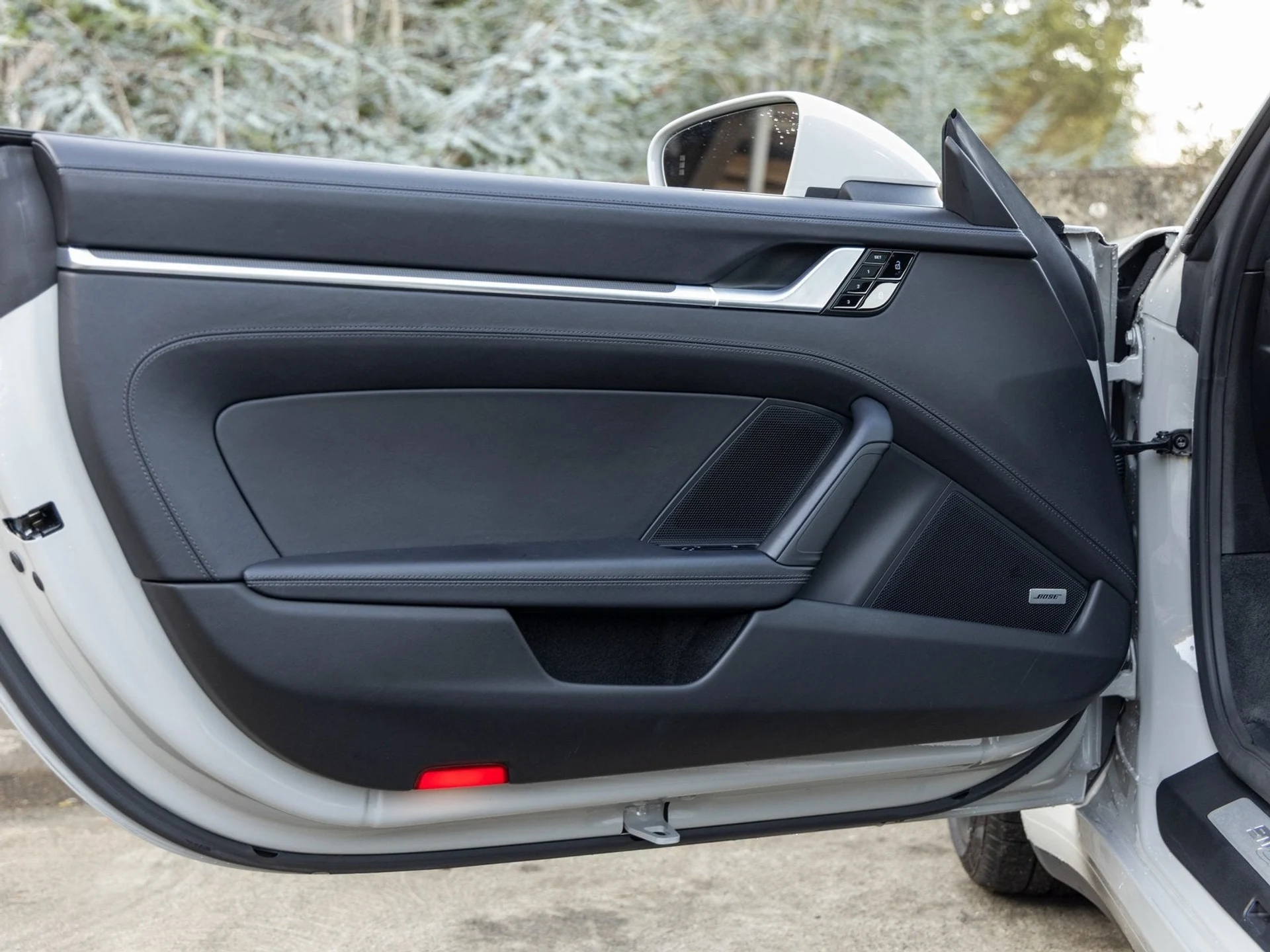 mph020_2059944207_21_0e639b7b17