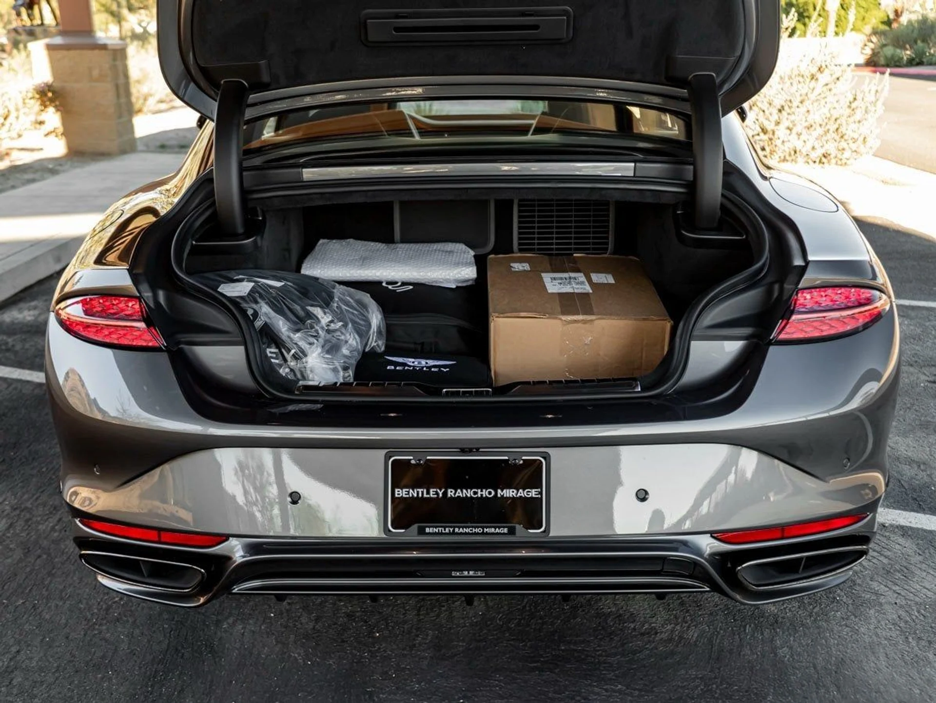 mph020_2062332340_21_7b1e07096e