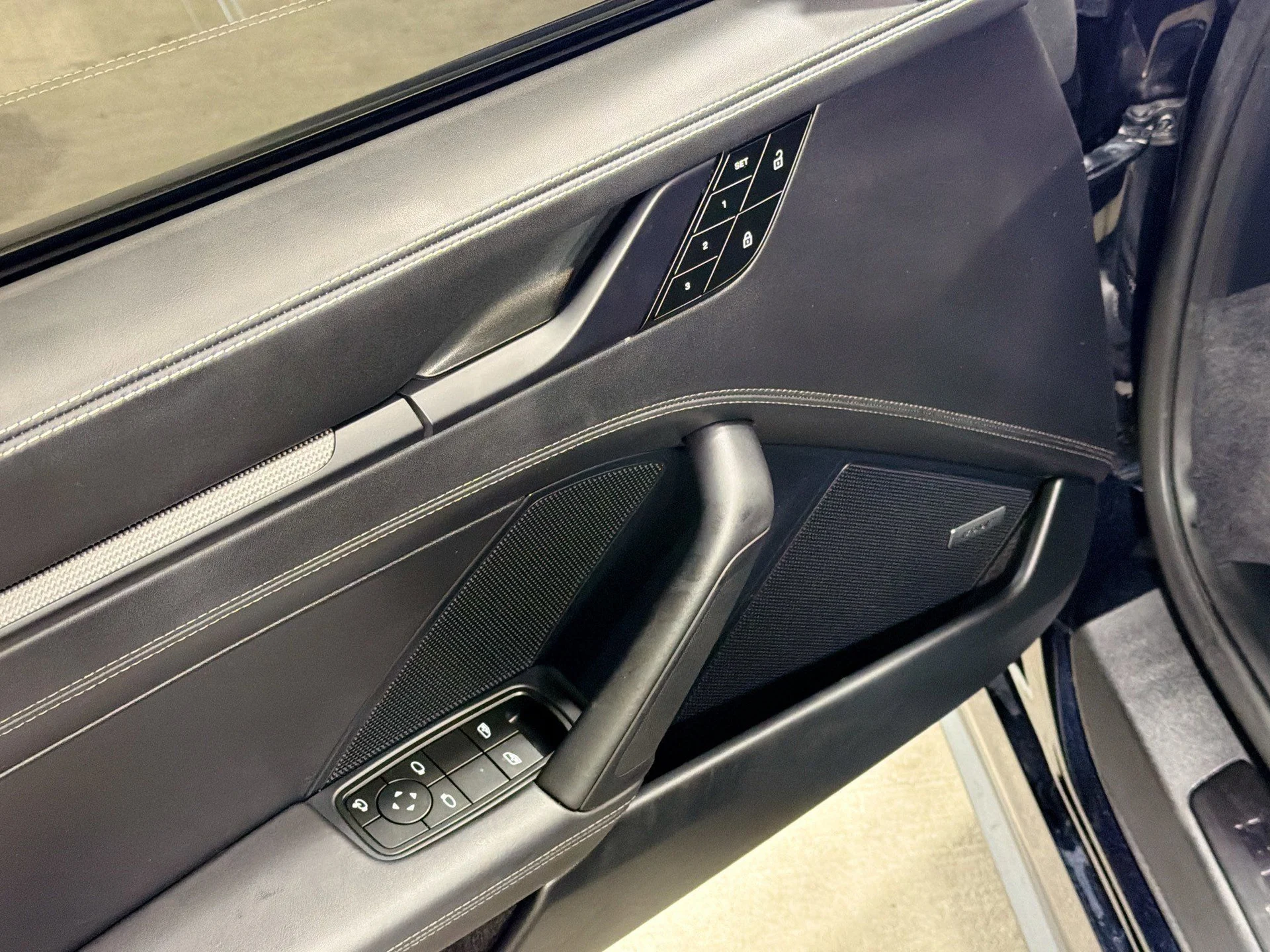 mph020_206372879_f301302a5c5ceda496f7a0f2da2cbf30_c96830bb3f