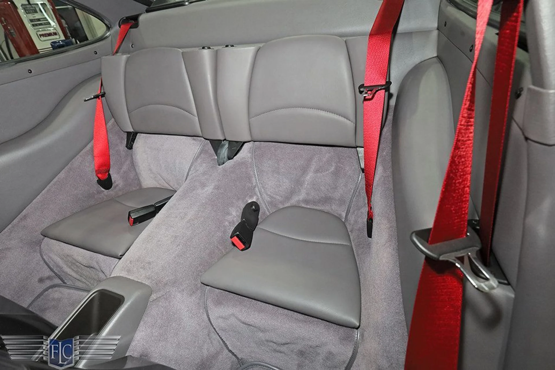 mph020_2068297689_used_1997_porsche_911_carrera_4s_2drcoupecarrera4s_9689_23009032_21_1024_13ce851ef5