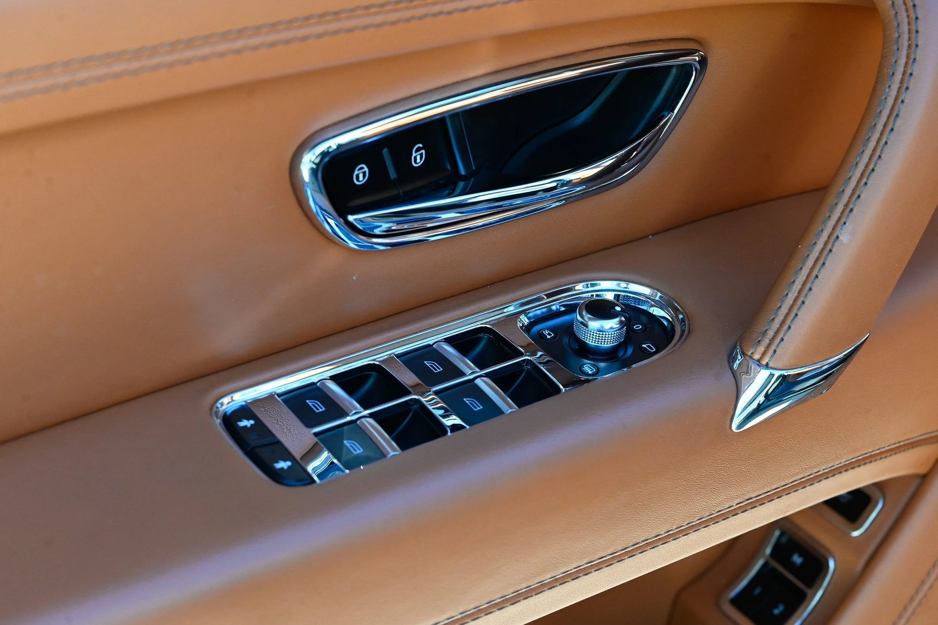 mph020_2071426195_5e29f312a4dd467eacf7092ea58ba78b_8de6bfc951