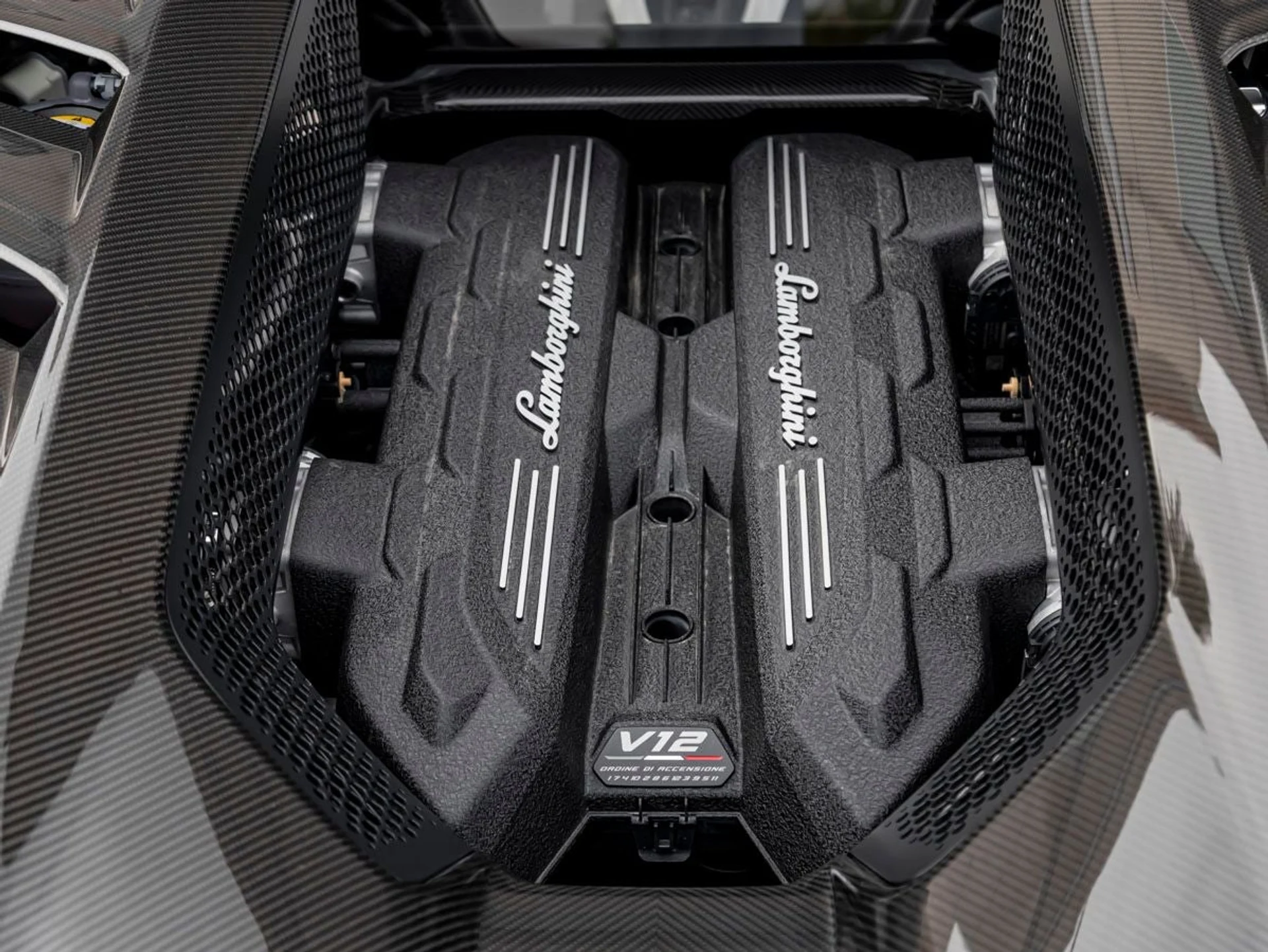 mph020_2072397696_21_033be961f7