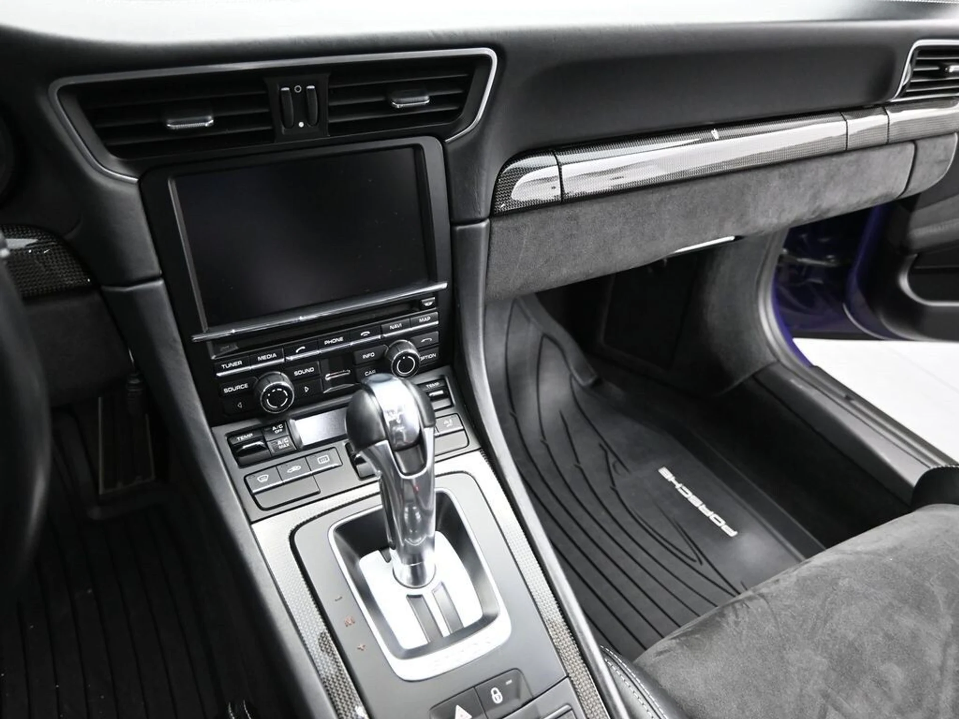 mph020_2074155832_78f0c38baf2421655f9e00c55a5d8515x_39802454fd