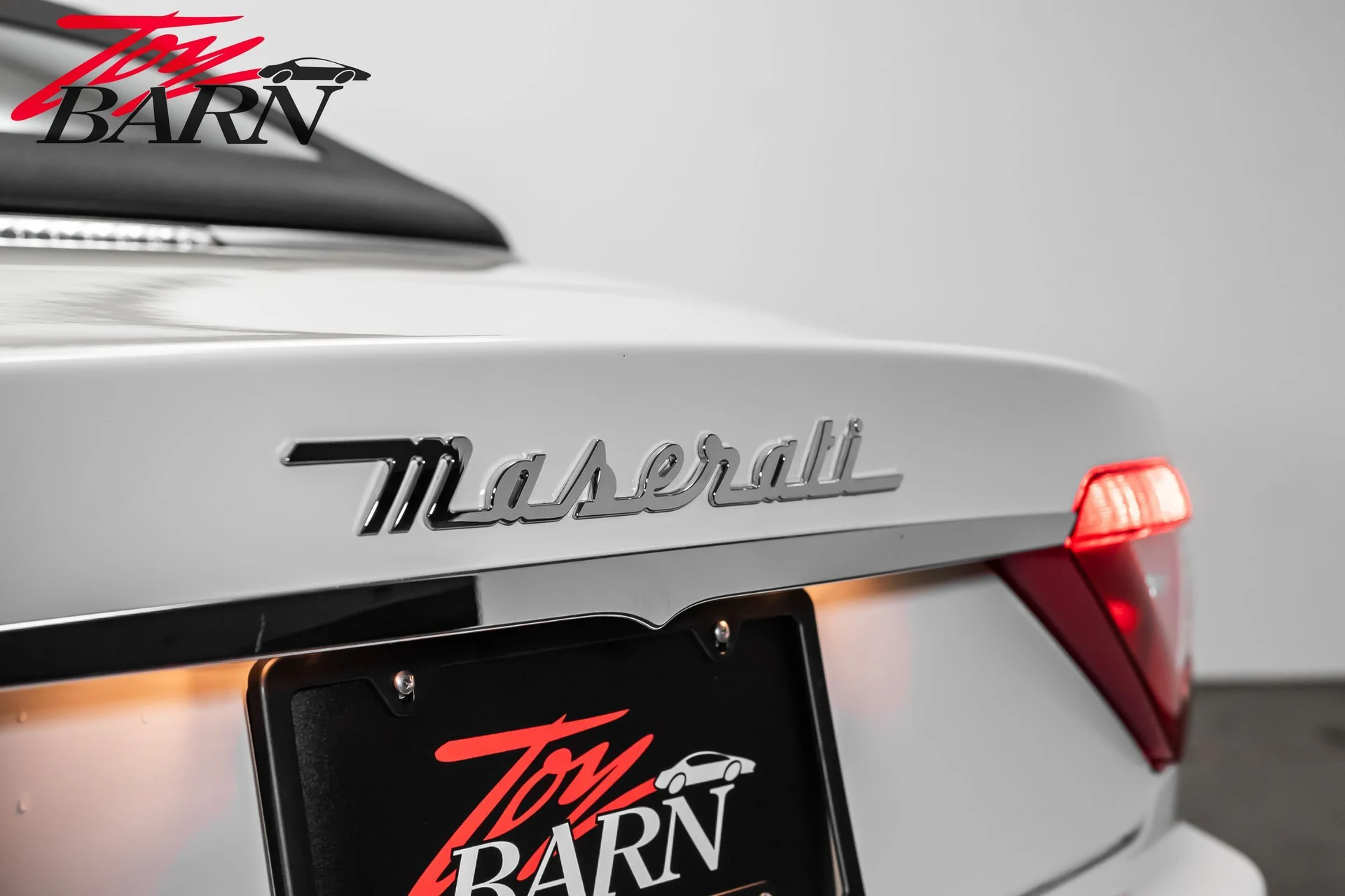 mph020_2077139557_a9dd7e2f583a87cbb5715748d832e1adx_079f09cf27