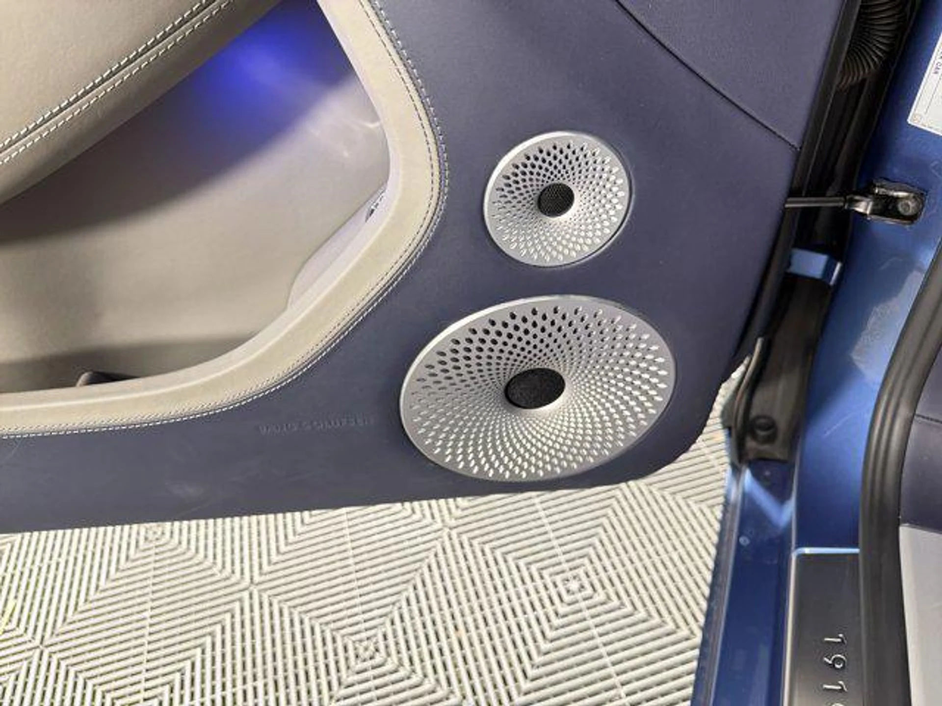 mph020_2079919183_f_T_Dm_4_R_Ha_Nl_Ujxer_Mtxwgw_E_Jexw_dd63acaccd