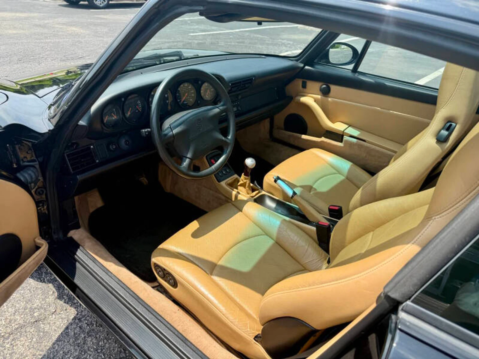 mph020_2081311393_1998_porsche_911_carrera_2dr_targa_coupe_441041d36b
