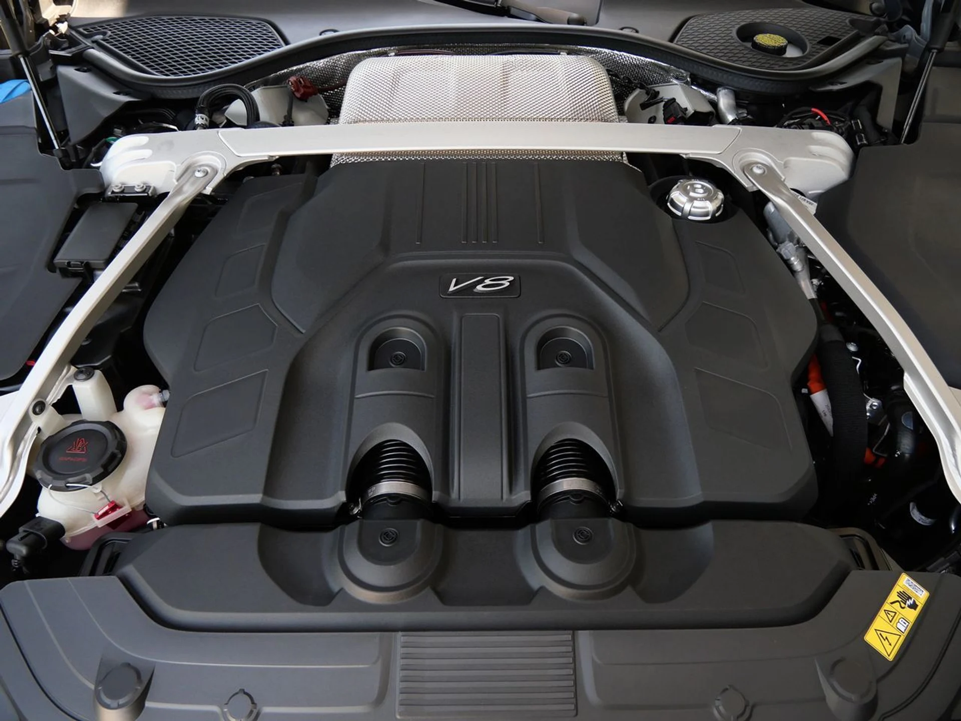 mph020_2081510683_d1598440de068e0f8f31f5001f43c8b7x_0a5fbbf7f1