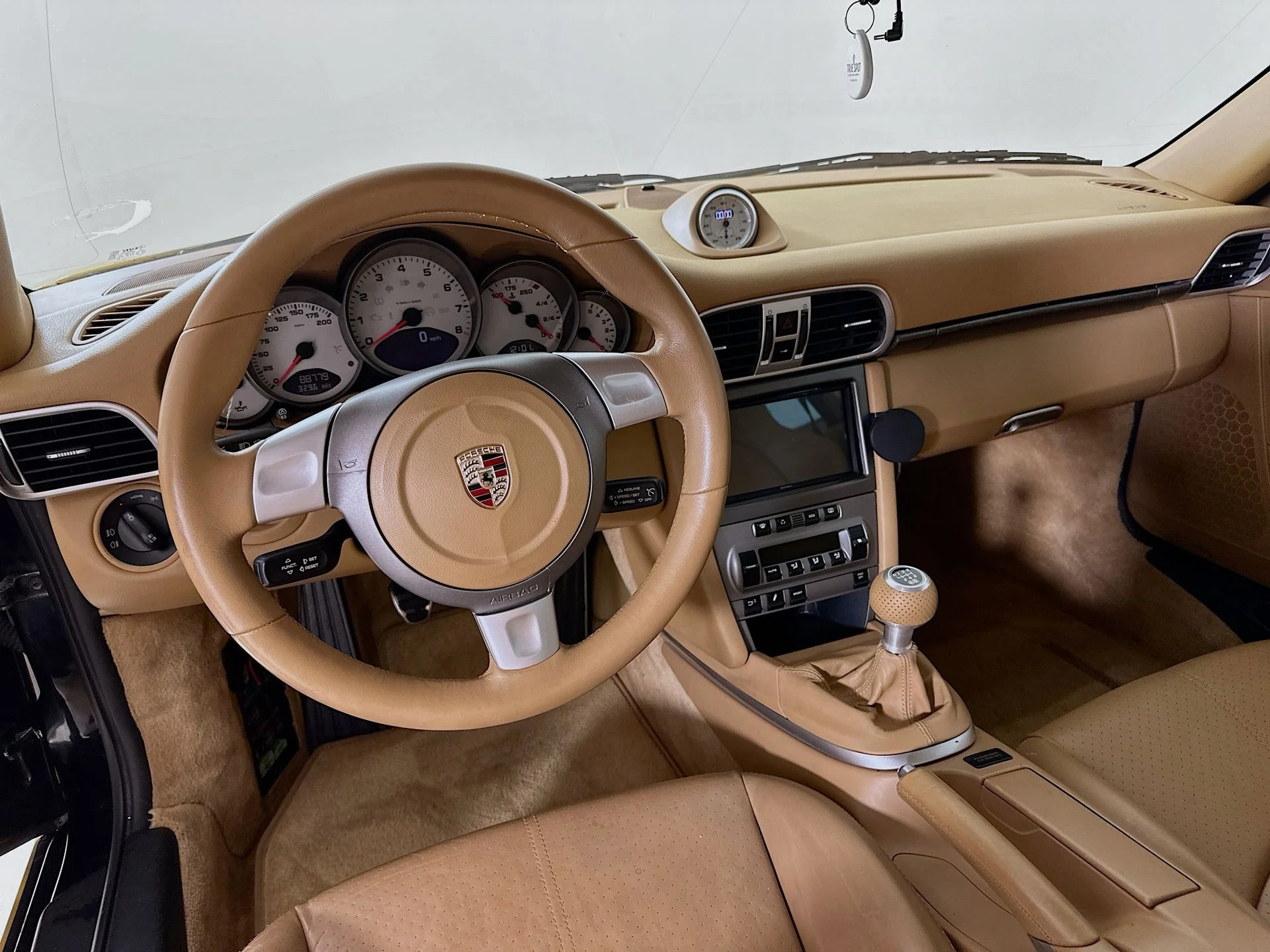 mph020_2088178530_4b58335744f42d63de843df7e8b831b9x_93d102c882