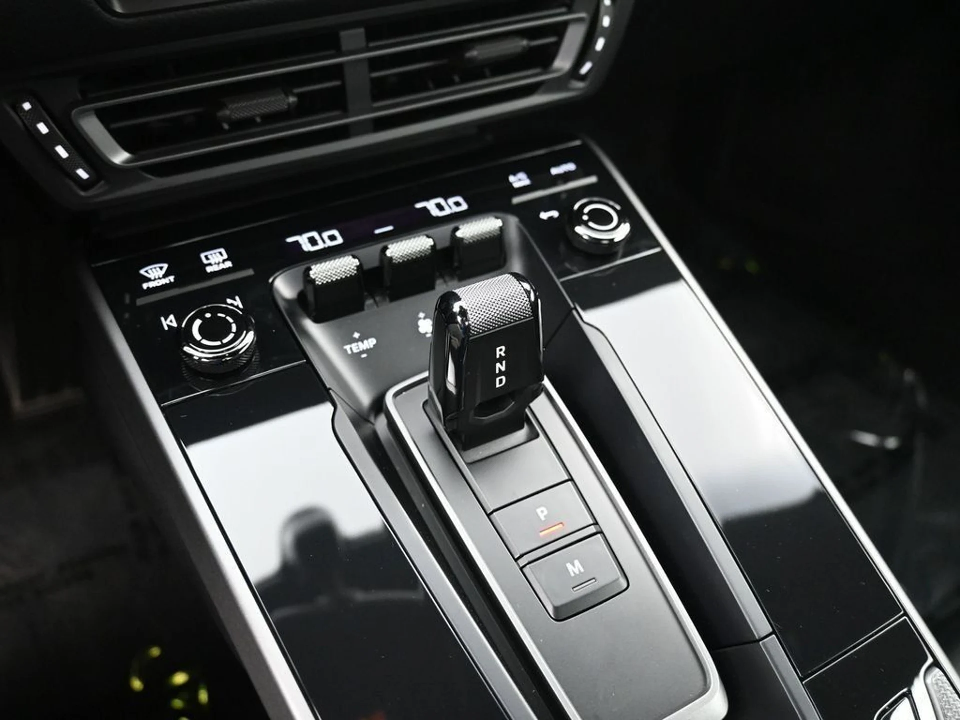 mph020_2088619908_56d19de90214674bd7211fa4ec66e784_aa25abd454