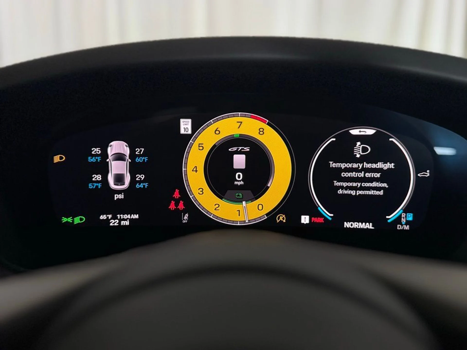 mph020_2089698771_e9b9dac71bd8b7a4e52f4e6b2b1c4c3dx_7066fc75cf