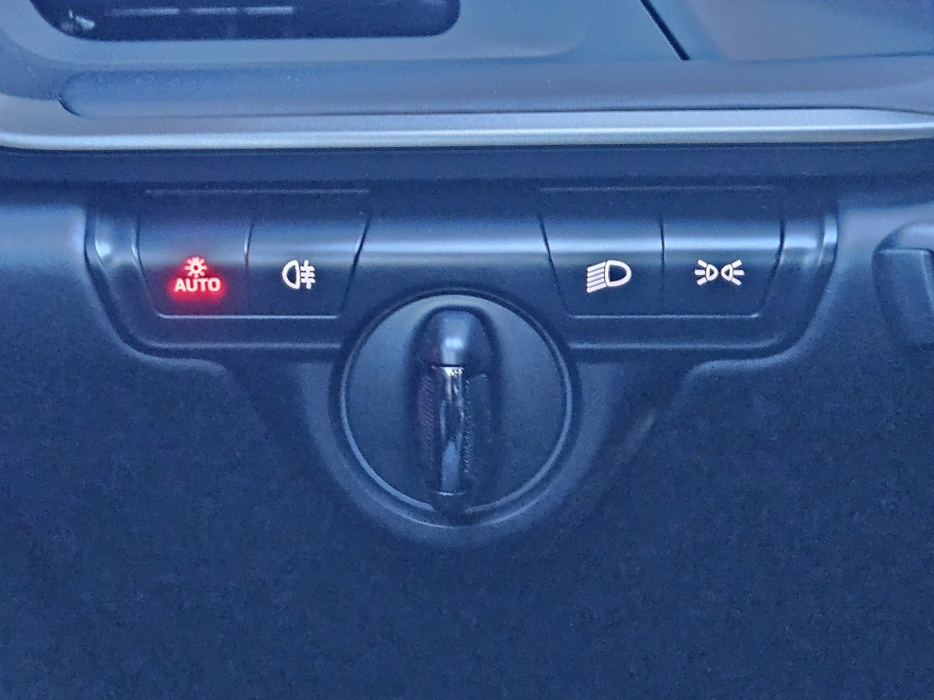 mph020_2096855416_0f7eae4ef7cb6dd8f3ffeff3b5c3e309x_c1cd0ed021