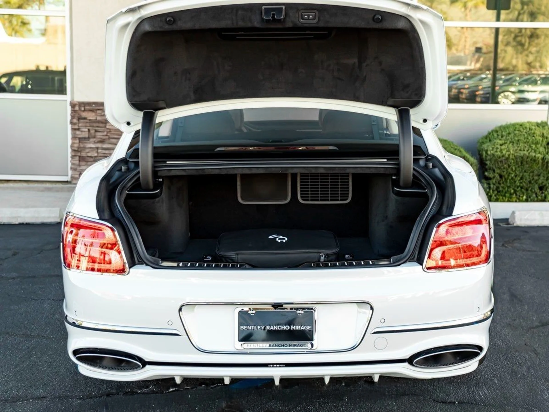 mph020_2096926774_21_edd60dea3f