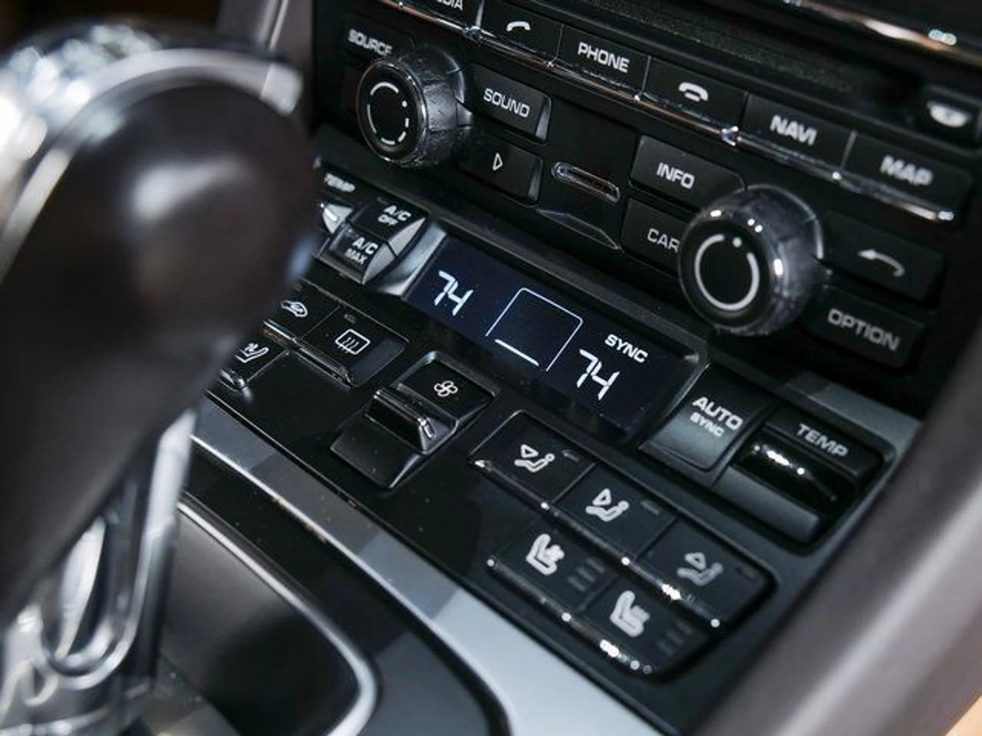 mph020_2097711083_d0fbfc8c68c621e713cfa3c5447d20d8_cee494c7f3