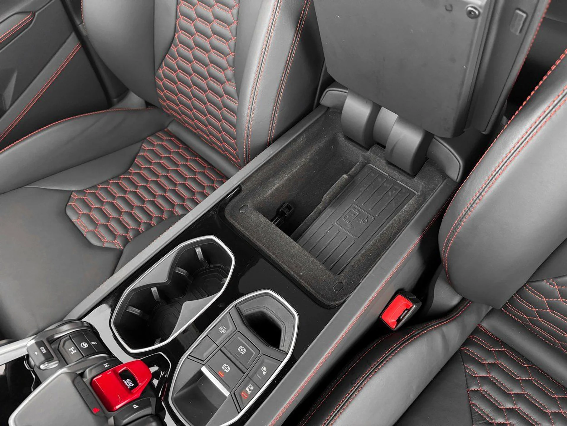 mph020_2098061766_c7152f9173bb78be8e20bb6b669f27f6x_3f2ed1c5ff