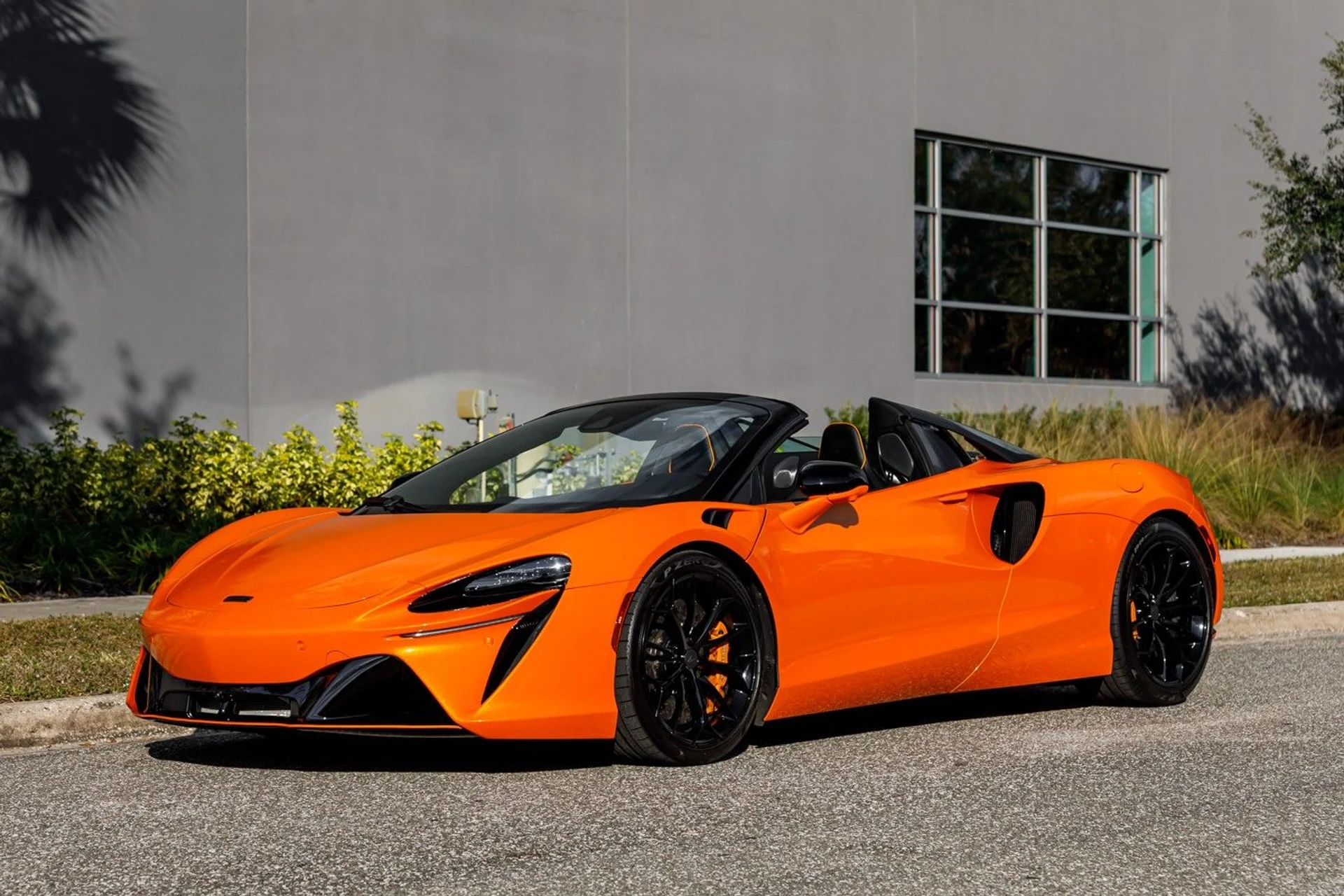 mph020_2098553660_457_p21_l_4396860843