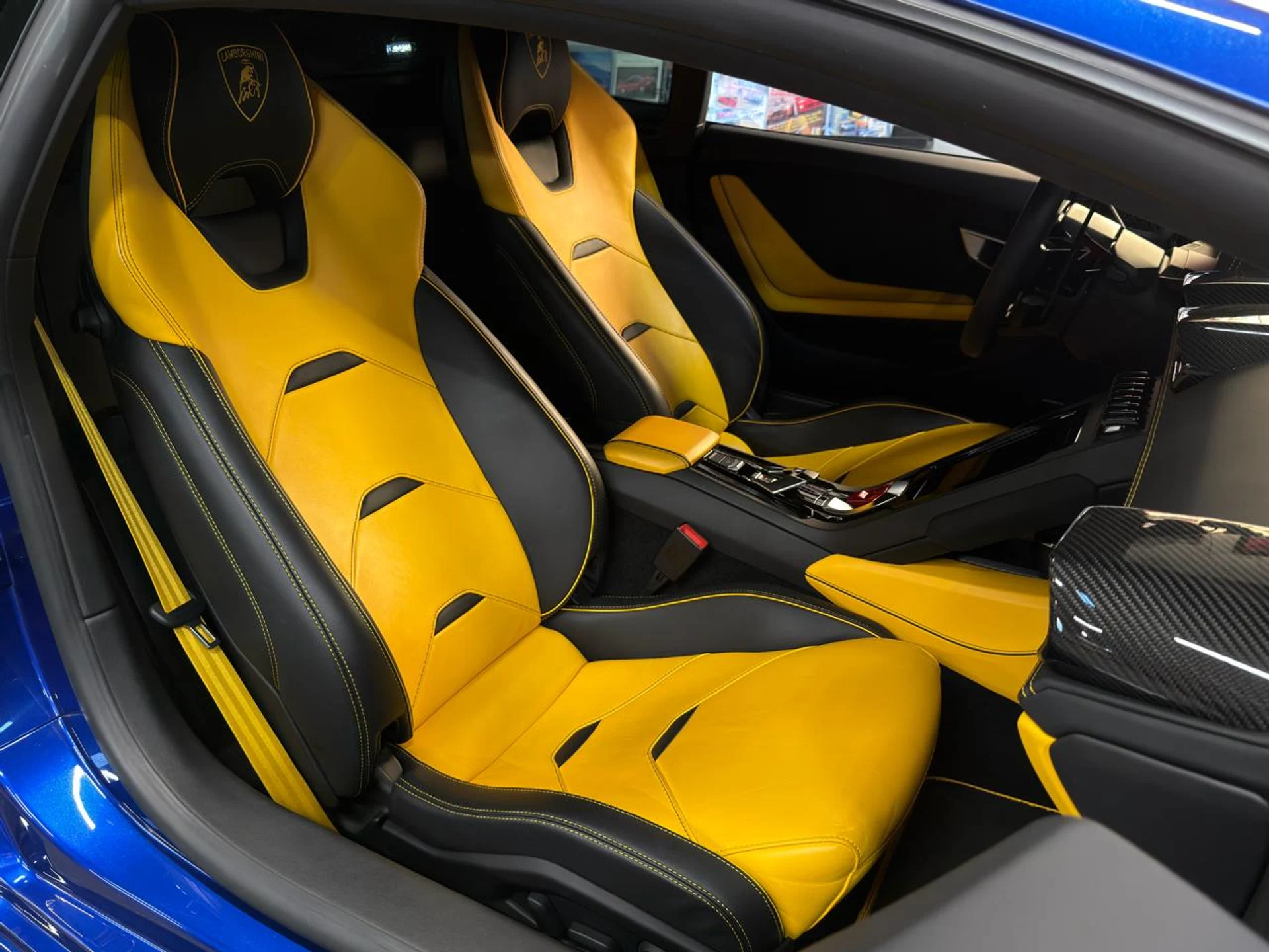 mph020_2100351104_639068603849700973_a892db31d4