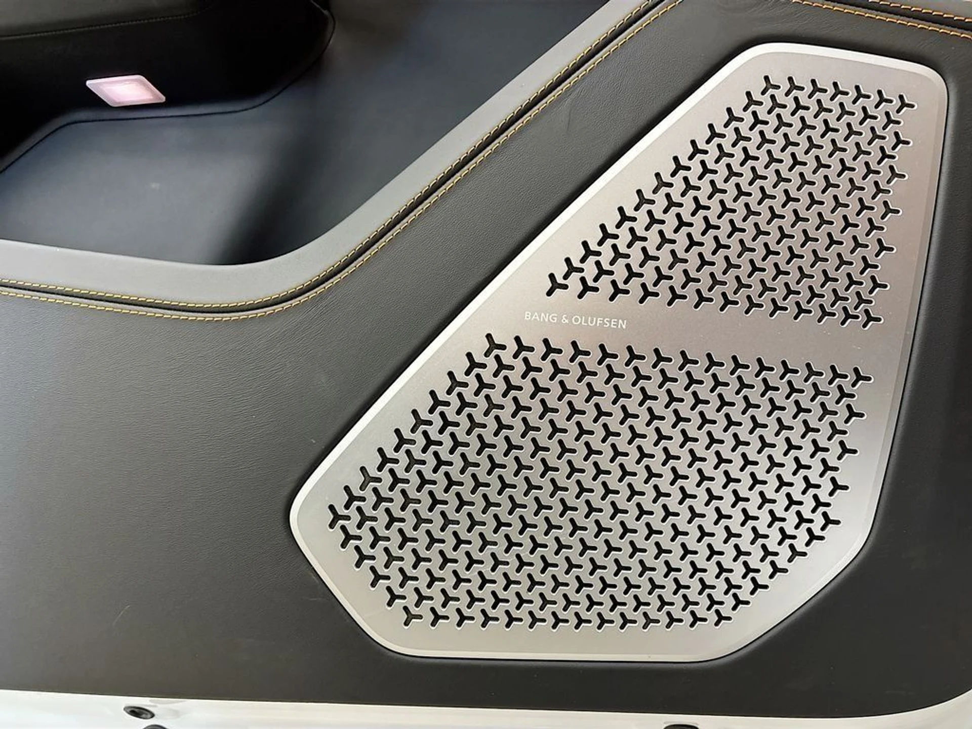 mph020_2100651721_378ab0aa7b0e8b012b25bb0d30f75e20_bdd522ab3a