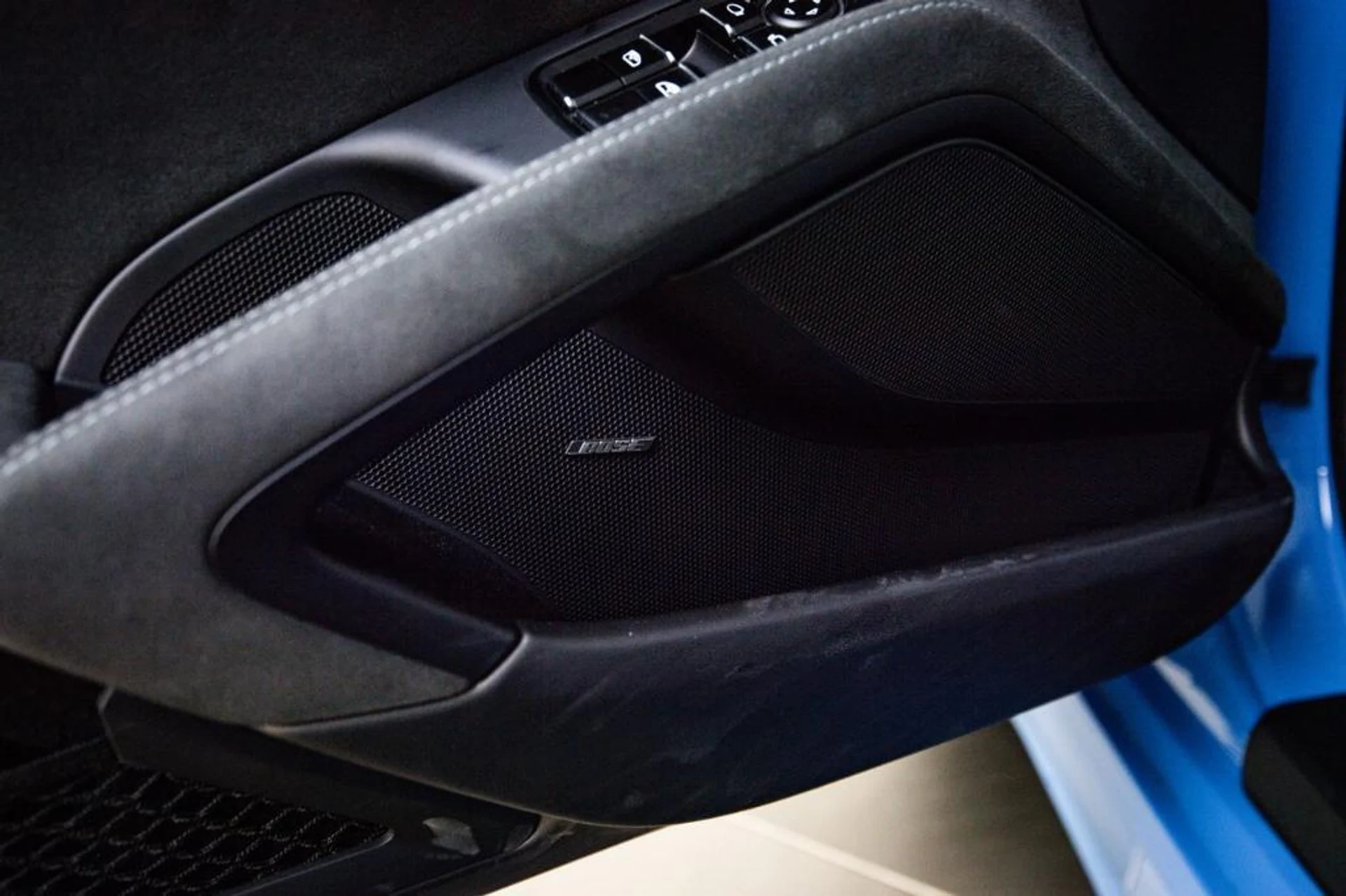 mph020_2105935192_k_Zc_Fn_IK_9h_X_Dwr6_I_Rsrx_Vj5x_G_z_M_25ad60f6d4