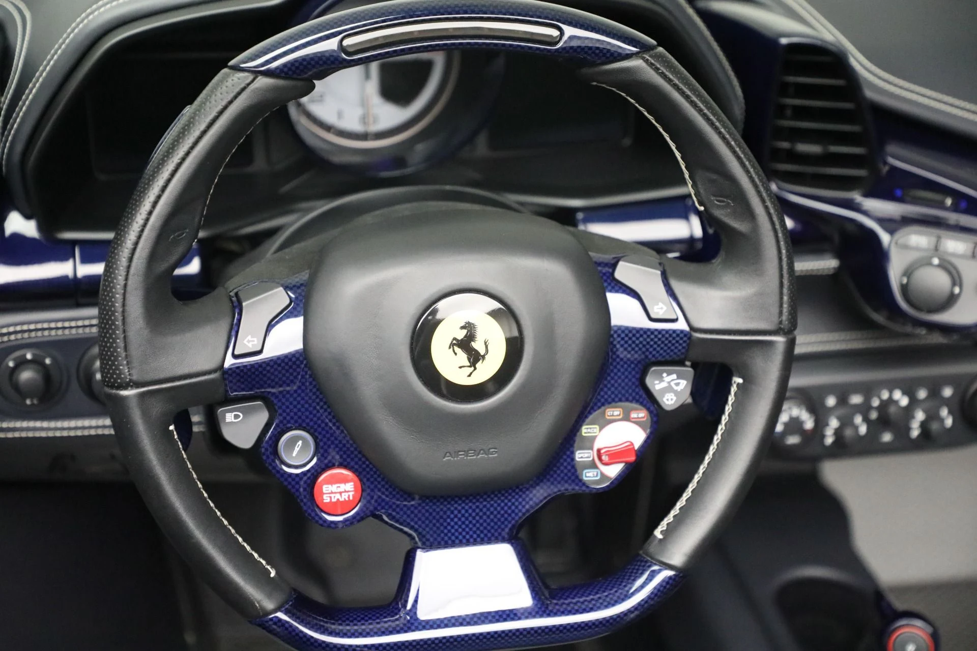 mph020_2106079847_Used_2015_Ferrari_458_Speciale_1738699258_26a0b9d94f