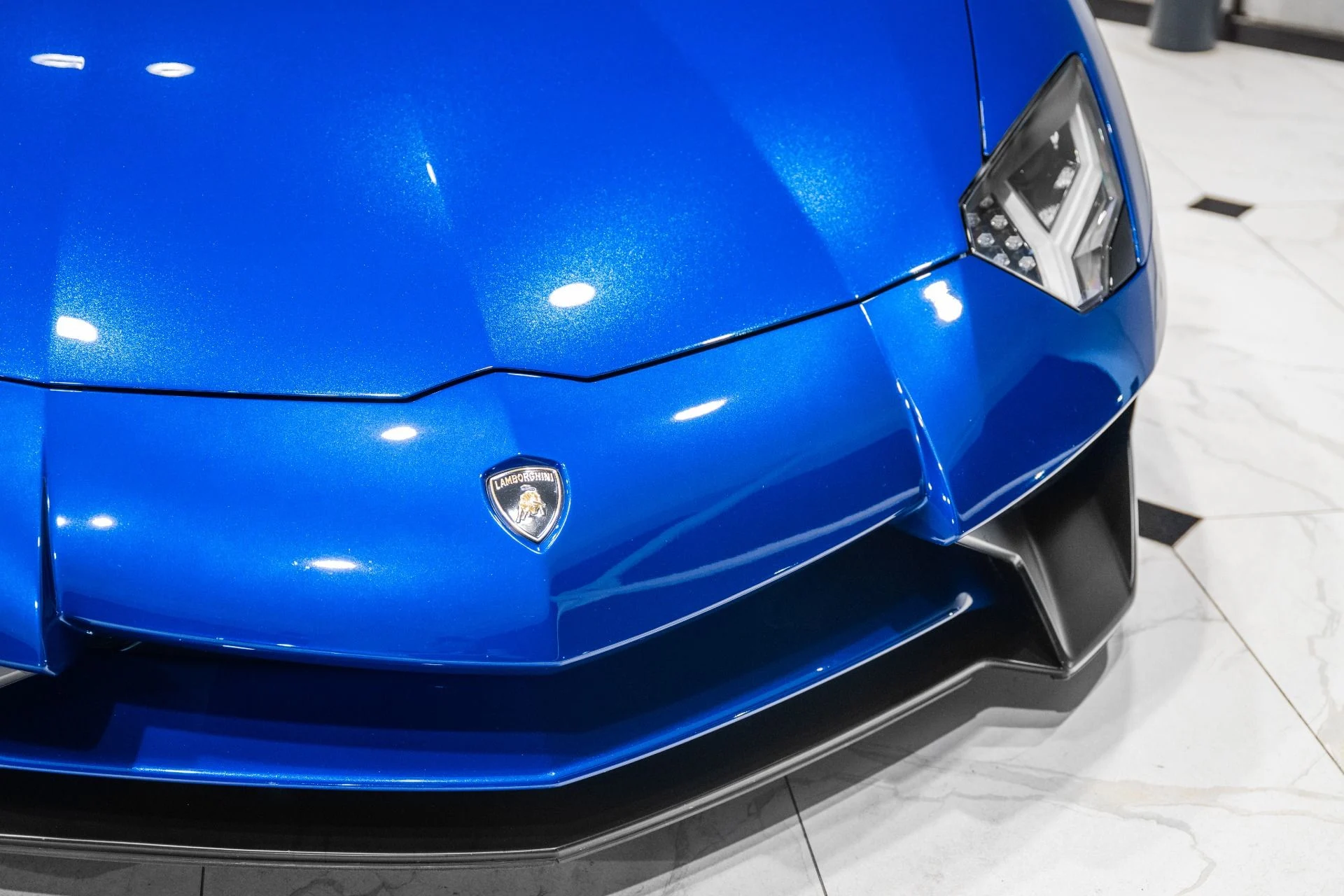 mph020_210777443_Used_2016_Lamborghini_Aventador_LP_750_4_SV_Coupe_1783114458_52f0d696f5