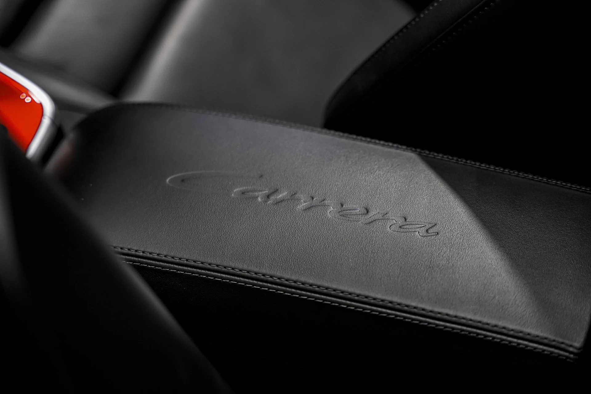 mph020_2107865011_fb765f95a8b5e405e42fdb9c7dd87e5ax_57d792dc33