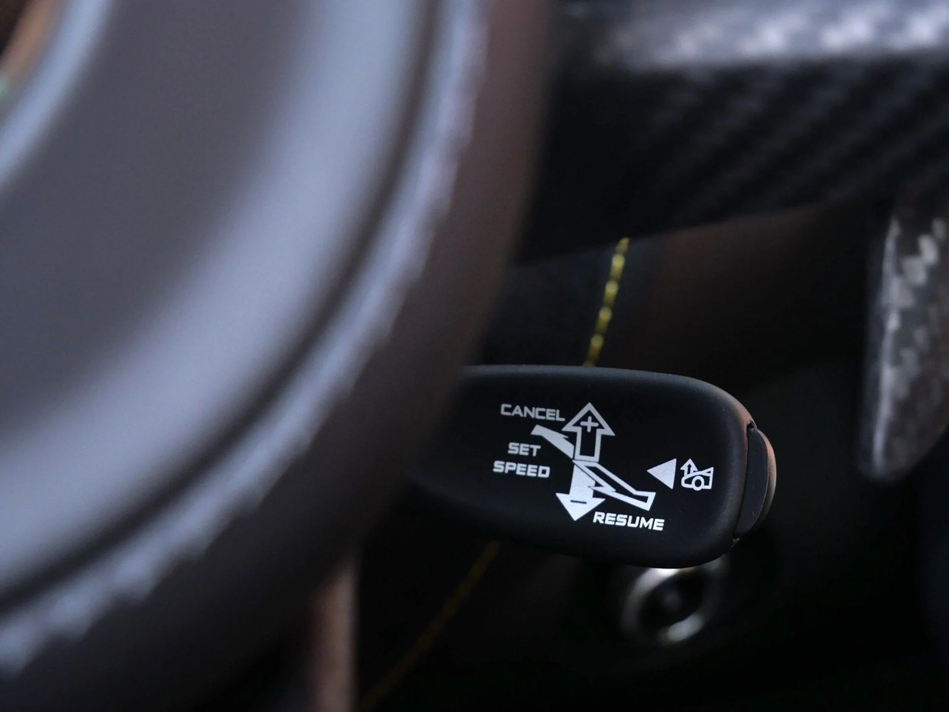 mph020_21120152_dfbdd89004498746679adae8dac530ccx_65bfdd48c1