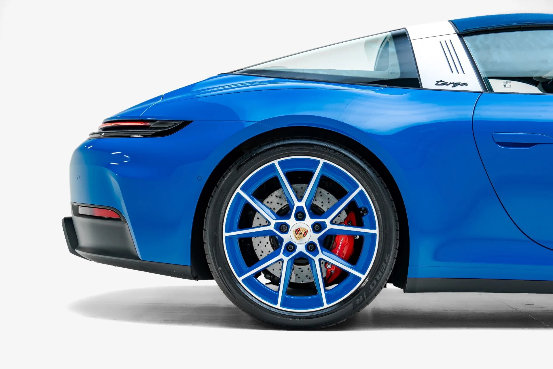 mph020_2112173790_Used_2026_Porsche_911_Targa_4_GTS_1788307371_75c4750c4a