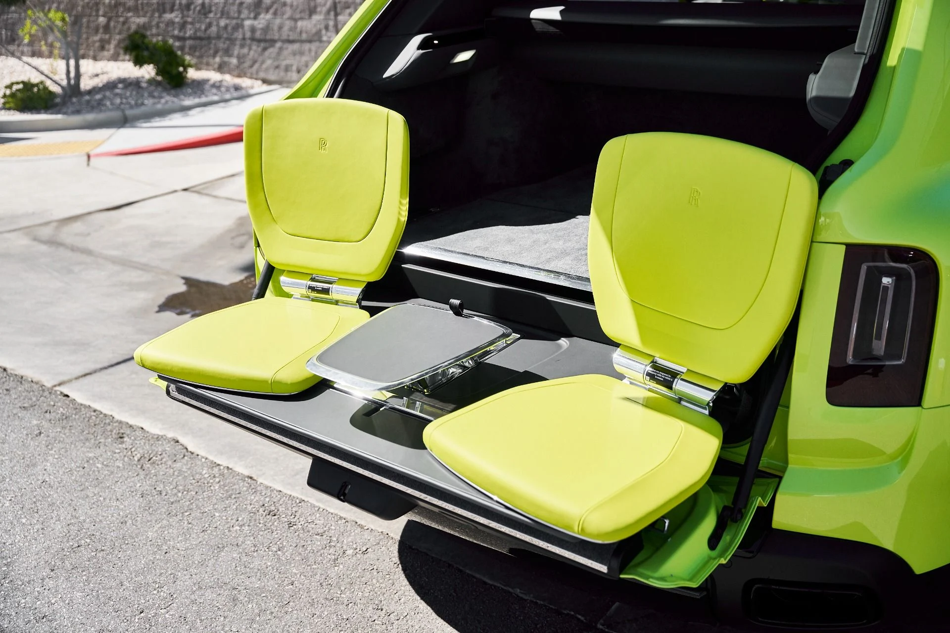 mph020_2116555916_Used_2024_Rolls_Royce_Cullinan_Base_1773162576_0a578b6194