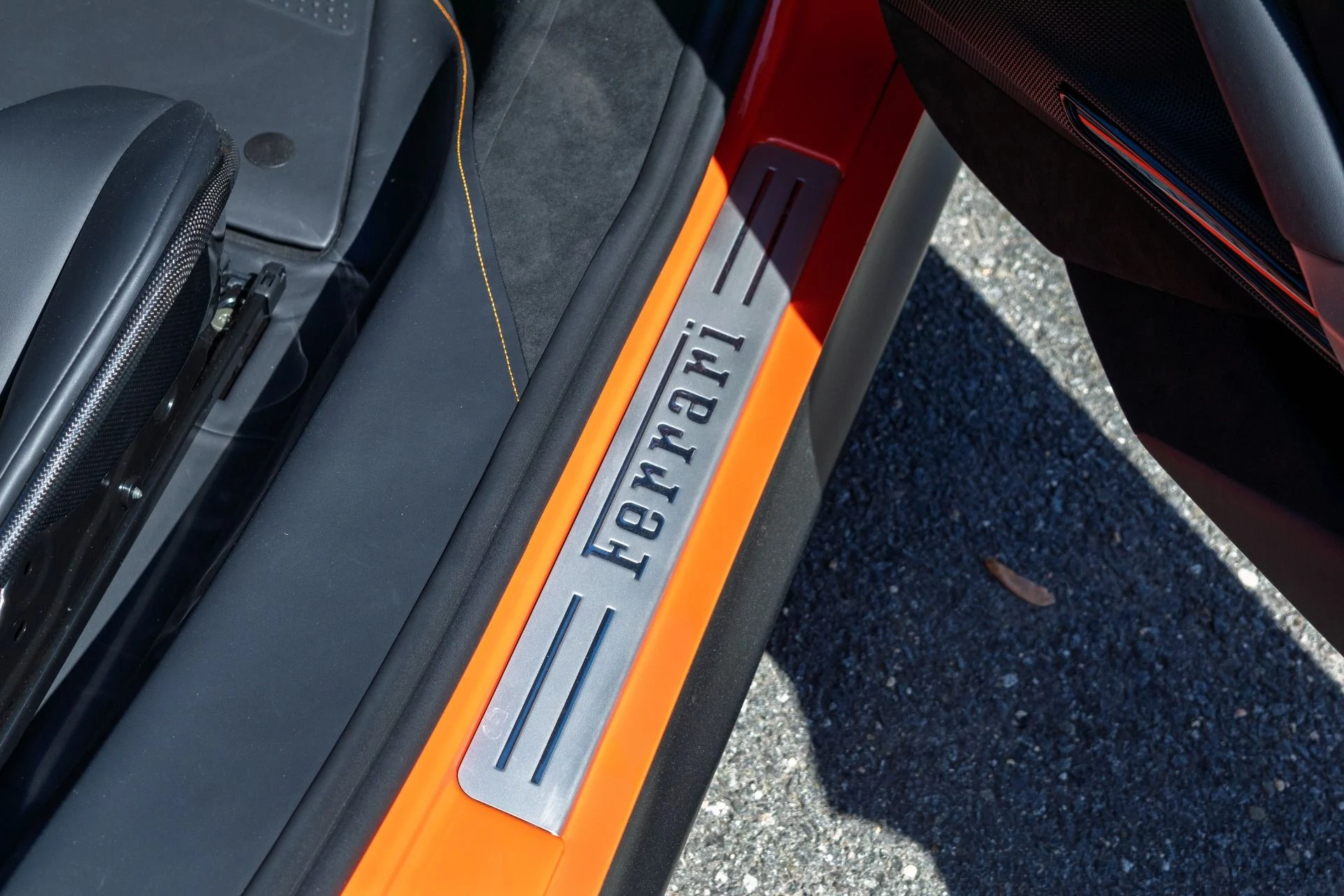 mph020_2120203099_Used_2025_Ferrari_SF_90_Spider_1747070888_48f97599de