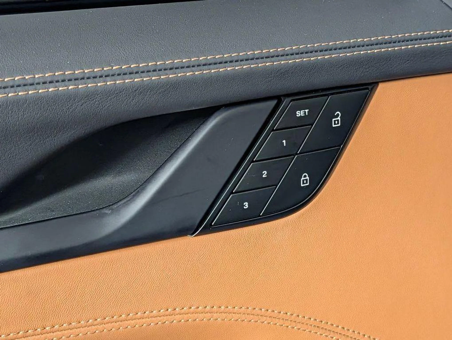 mph020_2125402224_GIH_R_Jgv8_Ztea_Ew_V3_E_Zp50i_WKXE_684e8399de