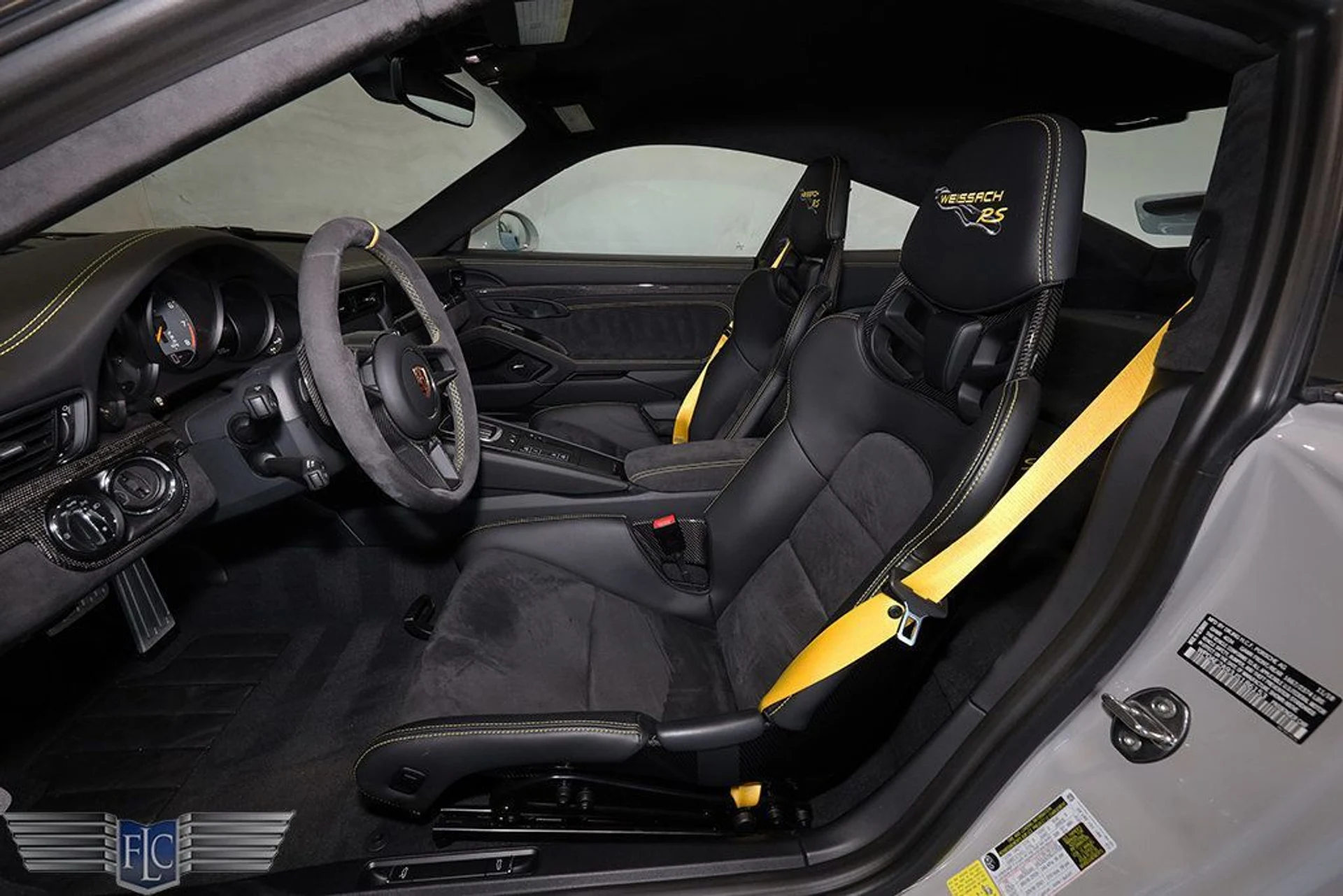 mph020_2136468802_used_2018_porsche_911_gt2rsweissach_9689_22986338_21_1024_a0ba11477d