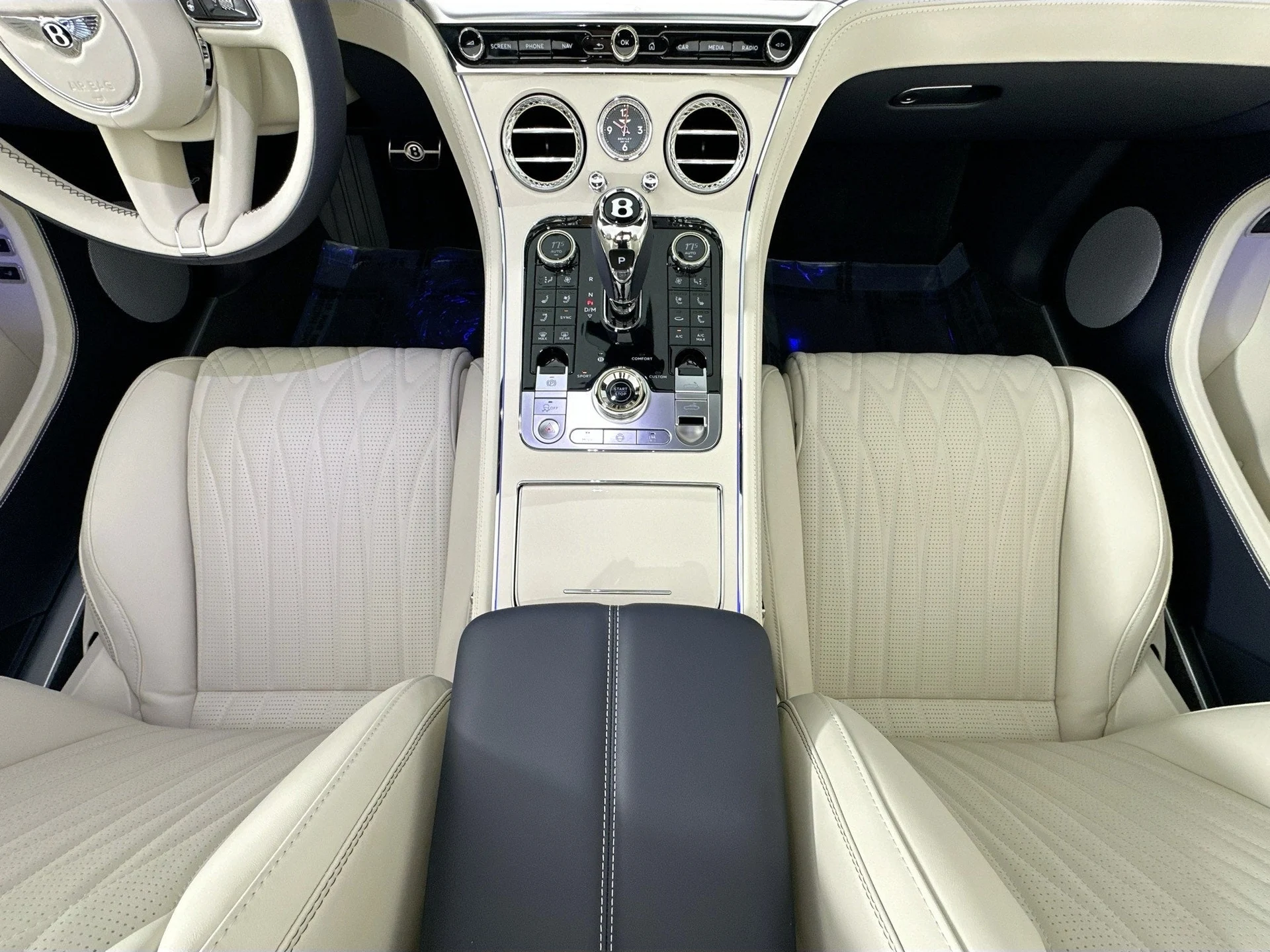 mph020_2137291611_21_98d09f1b90