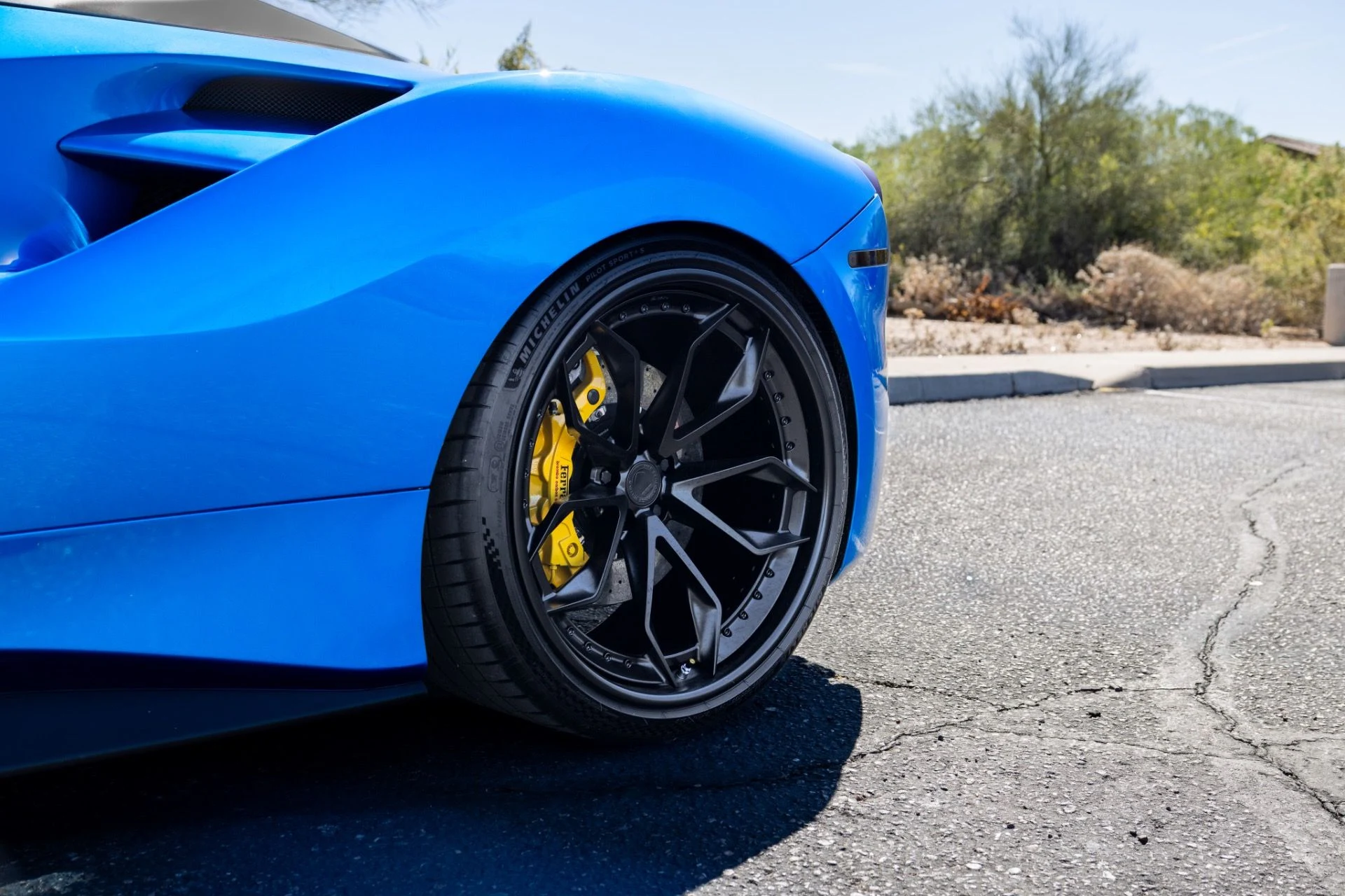 mph020_2138271608_Used_2017_Ferrari_488_Spider_1774722823_d8149da252