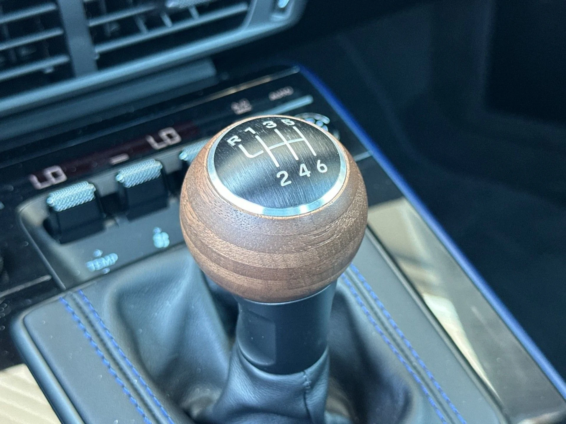 mph020_2140371618_9cc6c07181eb8e8b43e2be1cabdfe1cd_21f9a4a5e4