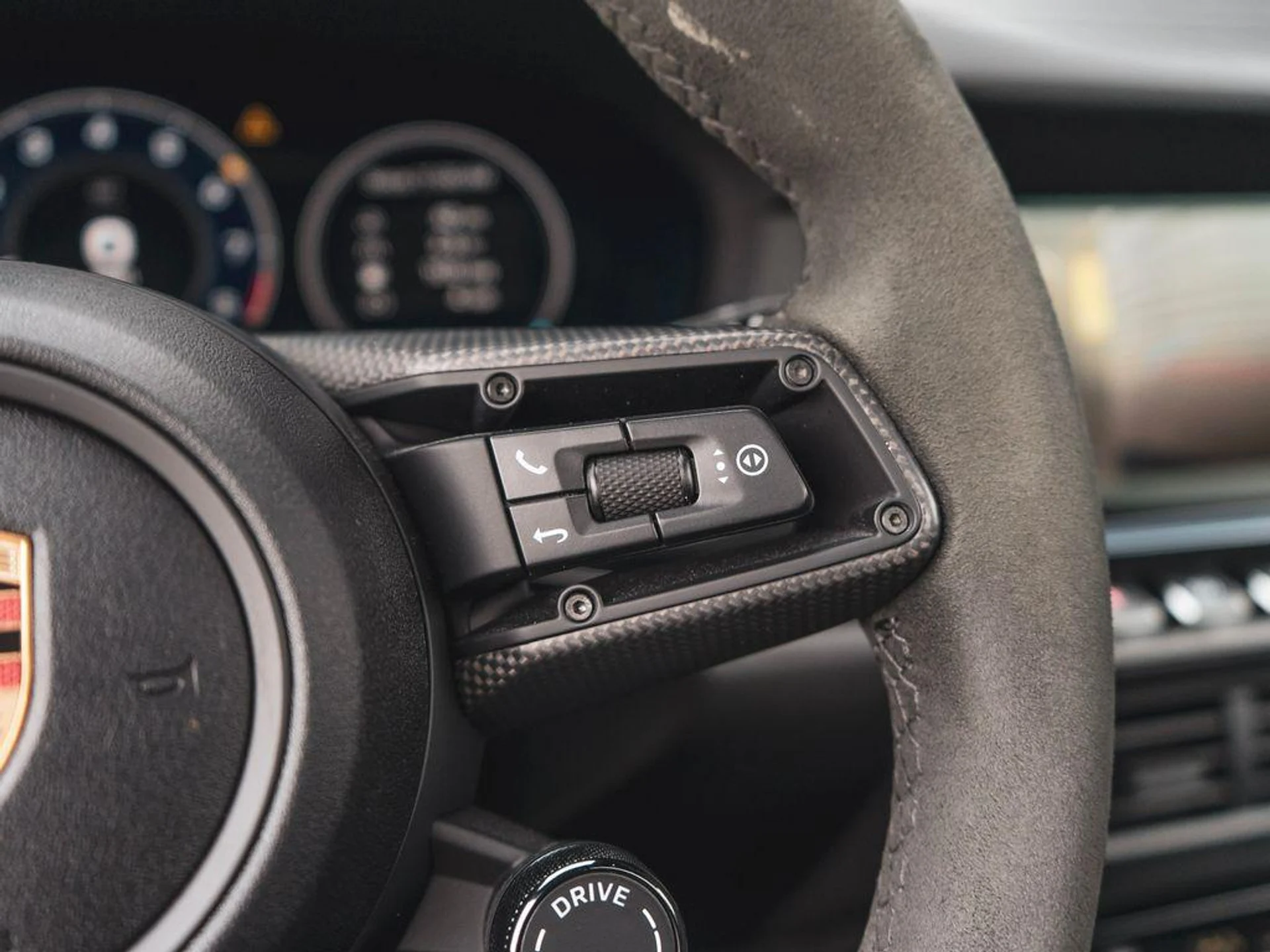 mph020_2140580009_3_o_Ra_Ch1qq_J_Fvis_Wp07t1_P9ww_Ms_cc89435cac