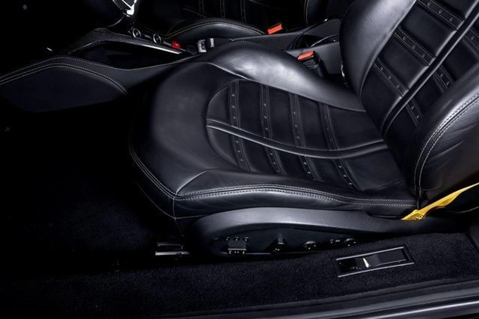 mph020_2145714435_1b6bb43c6d121cb0802dd5205646bd0bx_2092be78c2