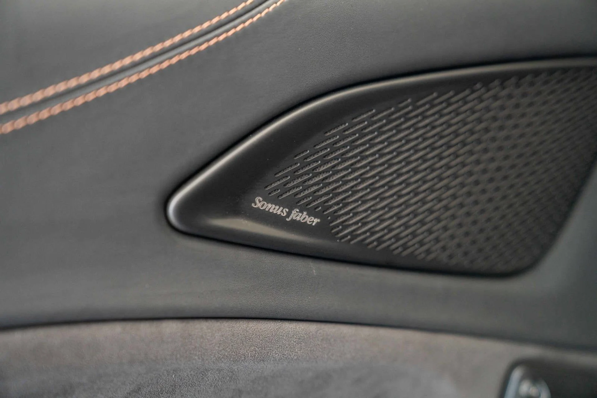 mph020_2145881789_21_c387658be3