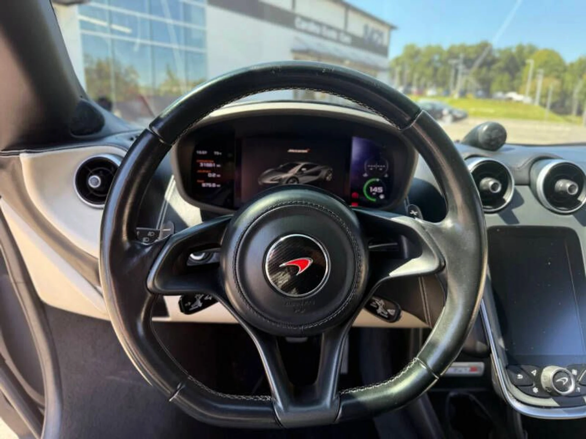 mph020_2149687327_2016_mclaren_570s_base_2dr_coupe_d4ac545400