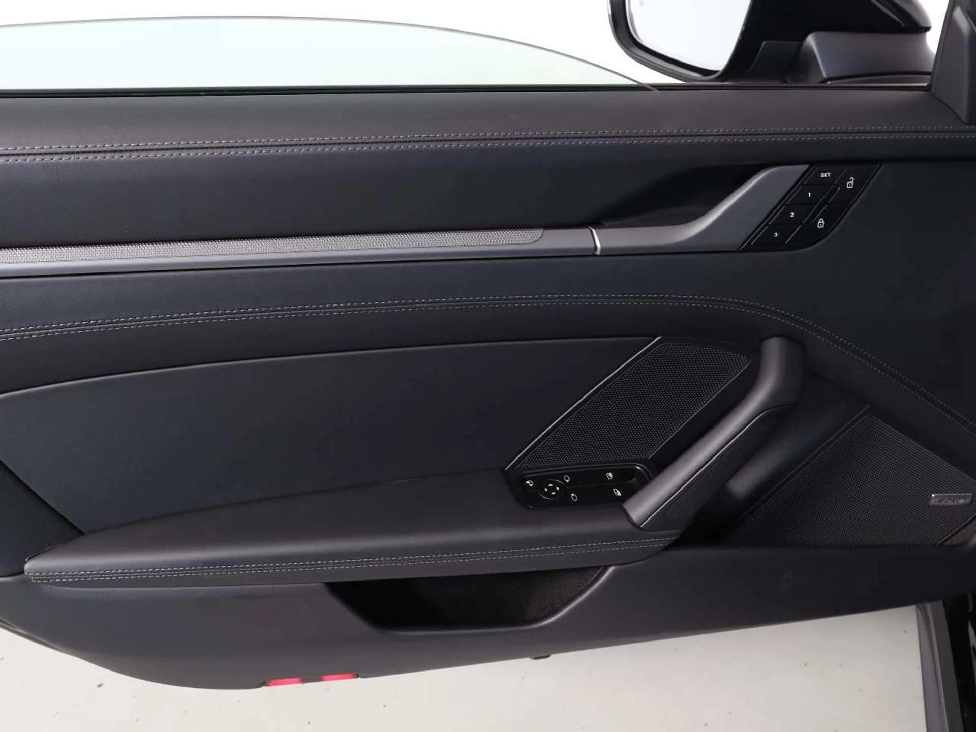 mph020_2152915696_e9809d3f145897f696680858ae741c80_7e2b9976e3